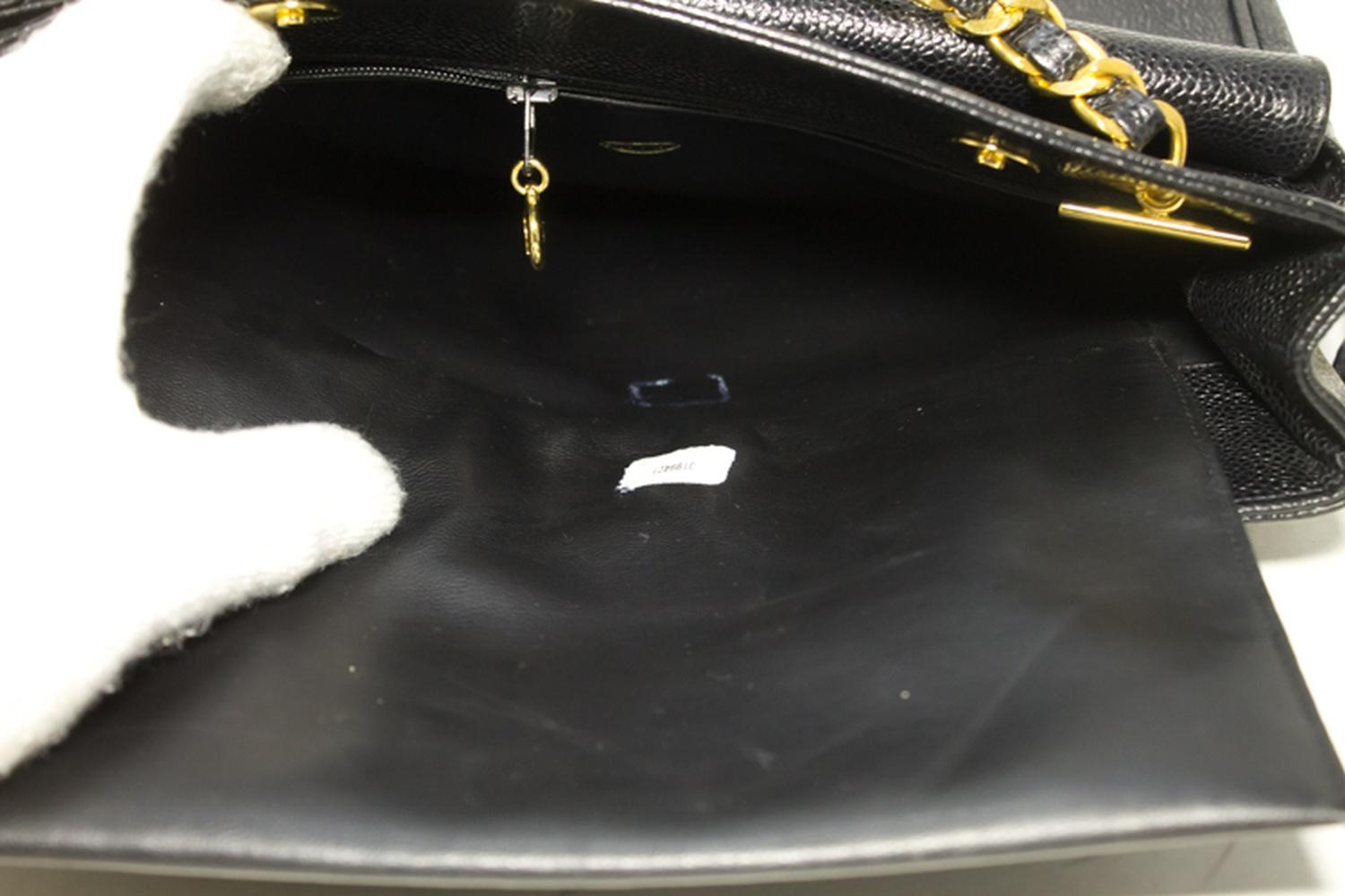 CHANEL Caviar Chain Shoulder Bag Black Leather Gold Hw CC Pocket 15