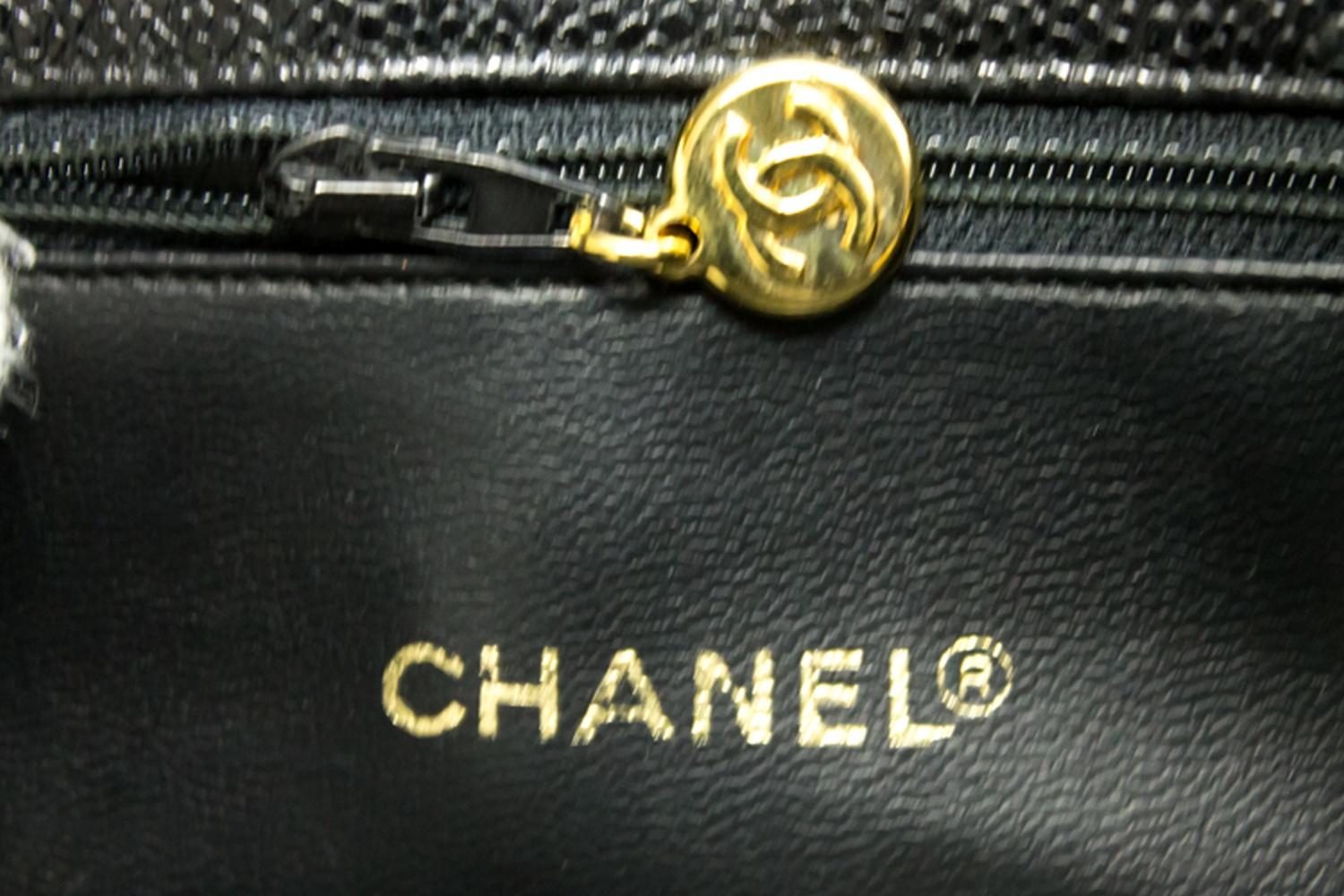 CHANEL Caviar Chain Shoulder Bag Black Leather Gold Hw CC Pocket 13