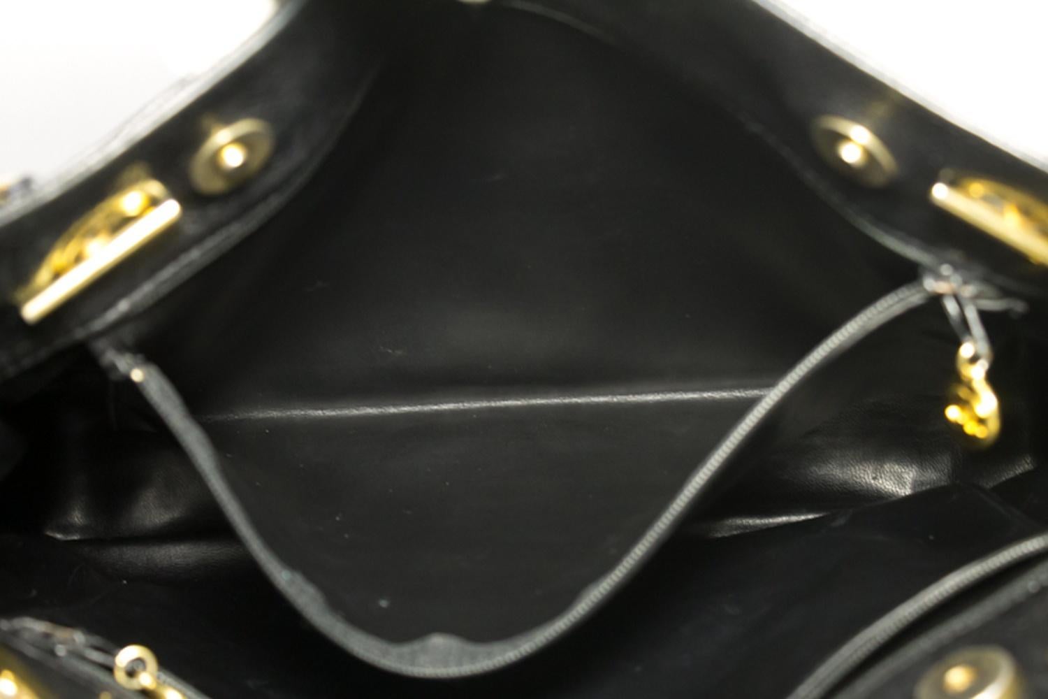 CHANEL Caviar Large Chain Shoulder Bag Black CC Leather Gold 14