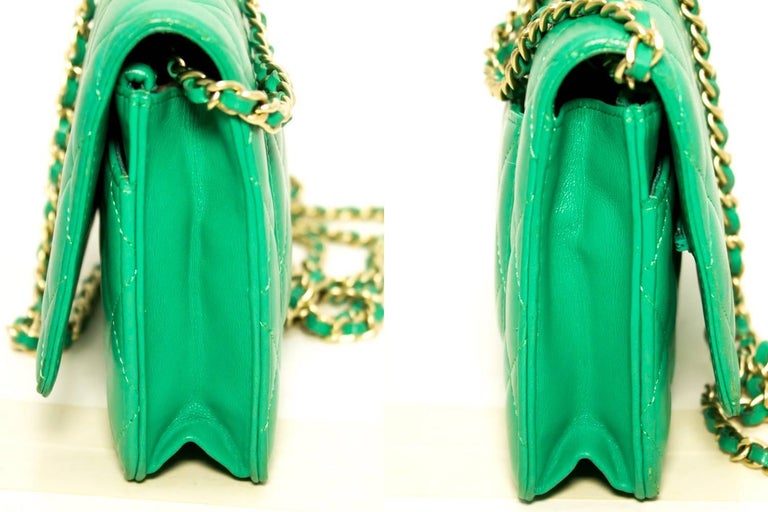 CHANEL Green Wallet On Chain WOC Shoulder Bag Crossbody Clutch at 1stDibs