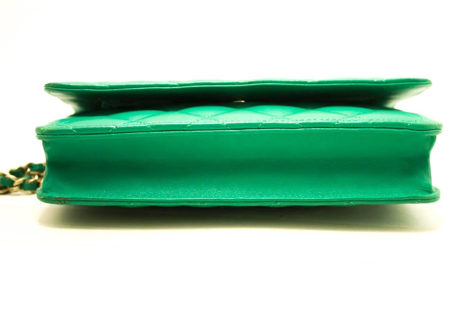 chanel wallet on chain green