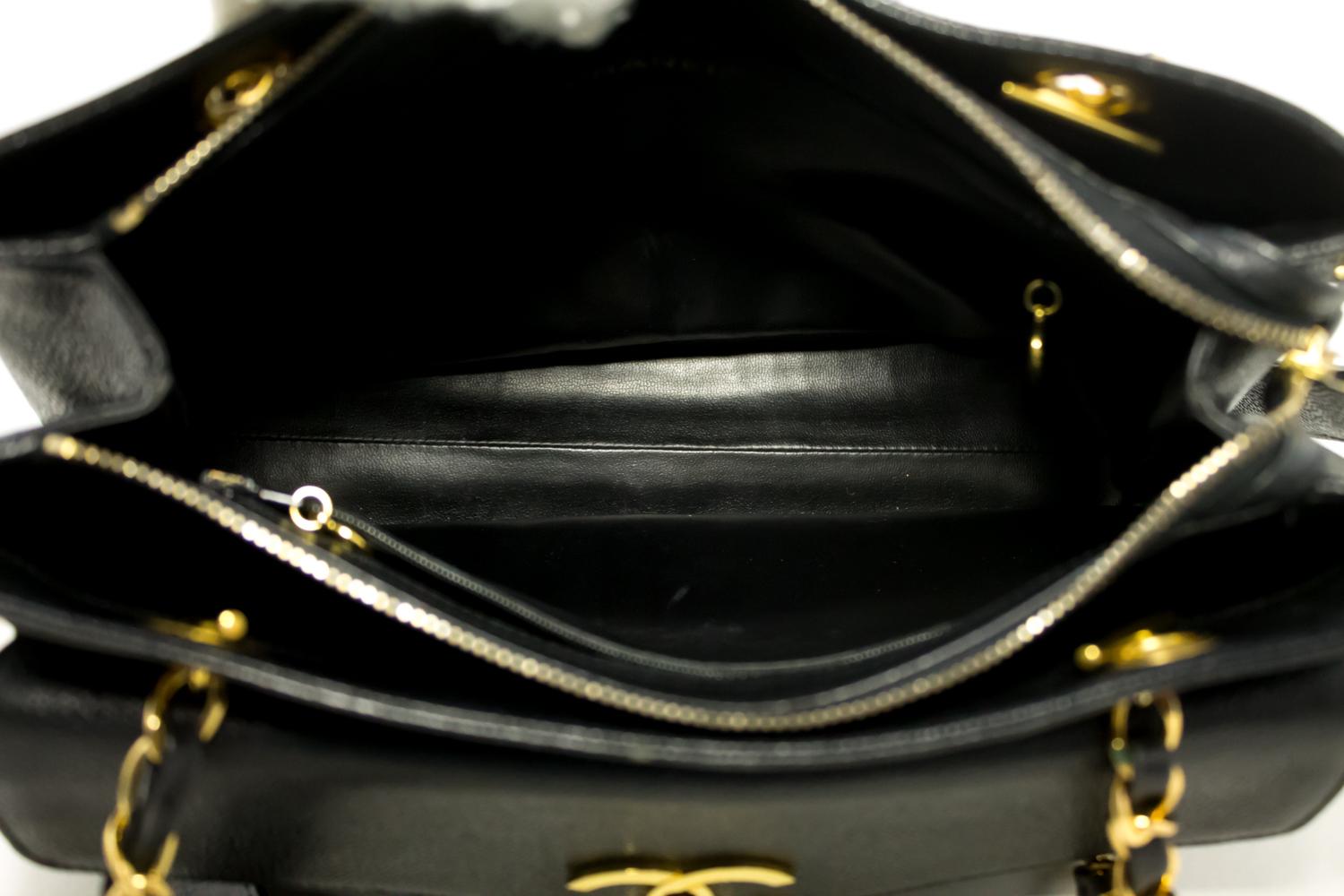 CHANEL Caviar Large Chain Shoulder Bag Black Leather Gold Zipper 6