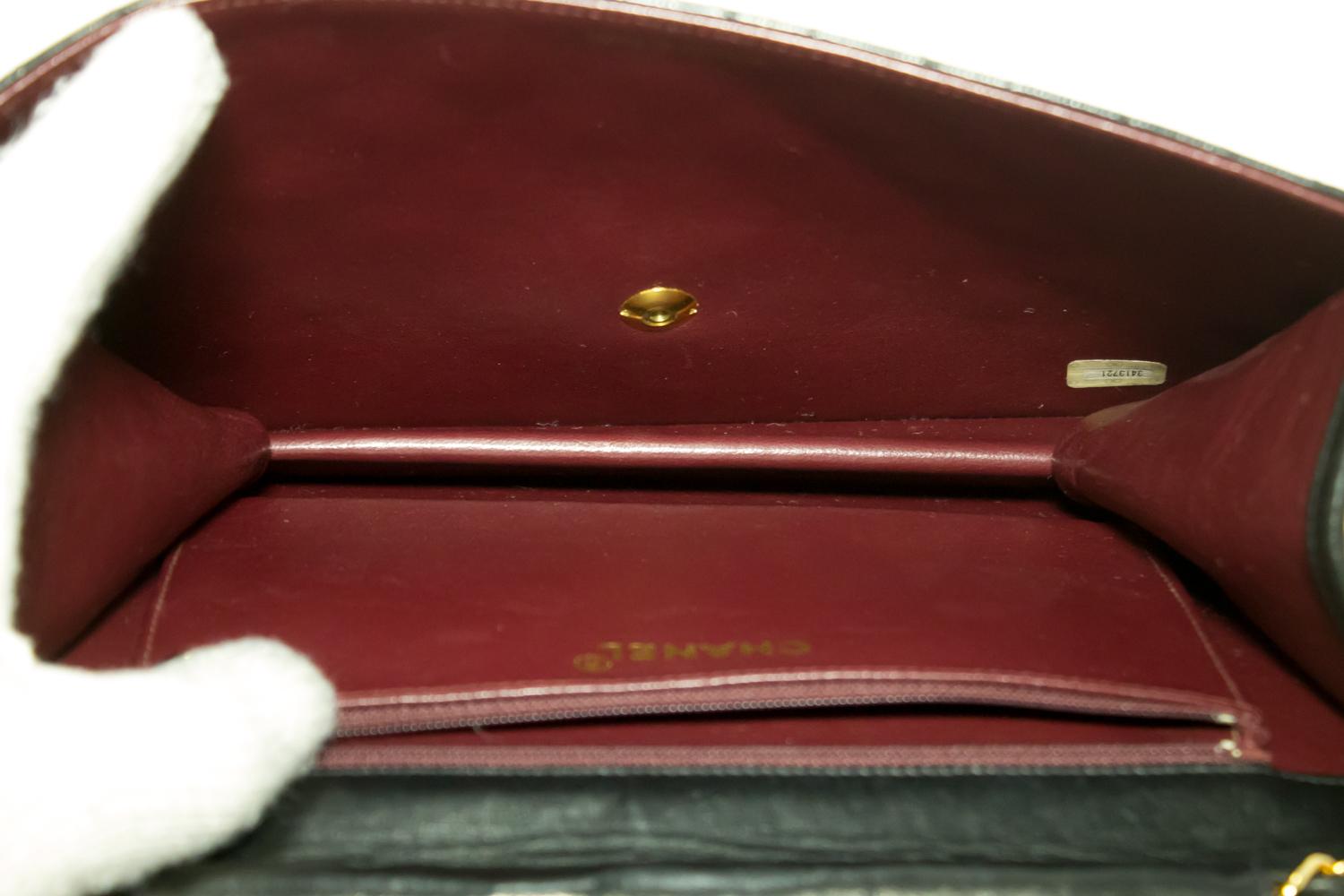 Chanel Chain Black Quilted Flap Lambskin Shoulder Bag Clutch 5