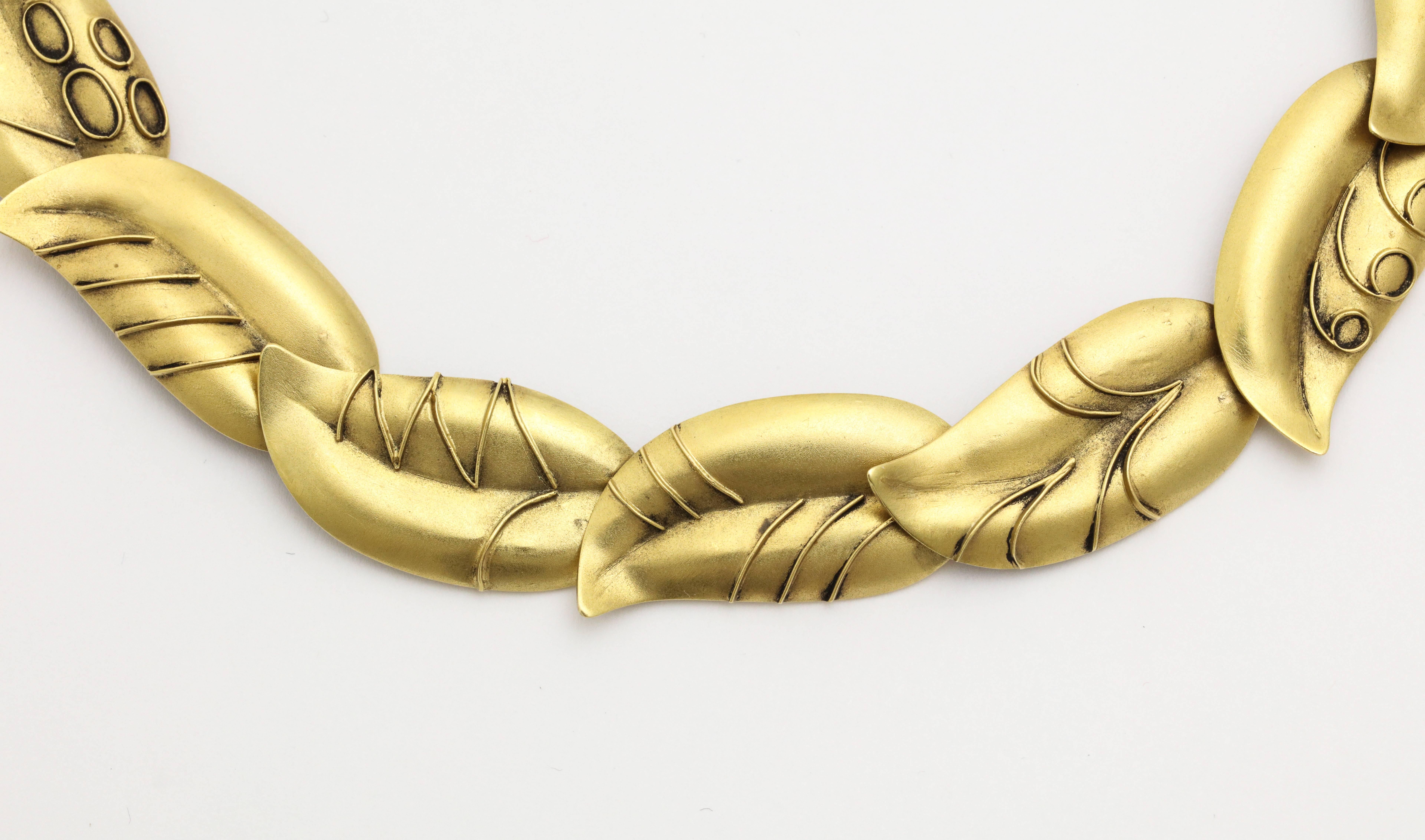 artisan made gold leaf form choker For Sale 1