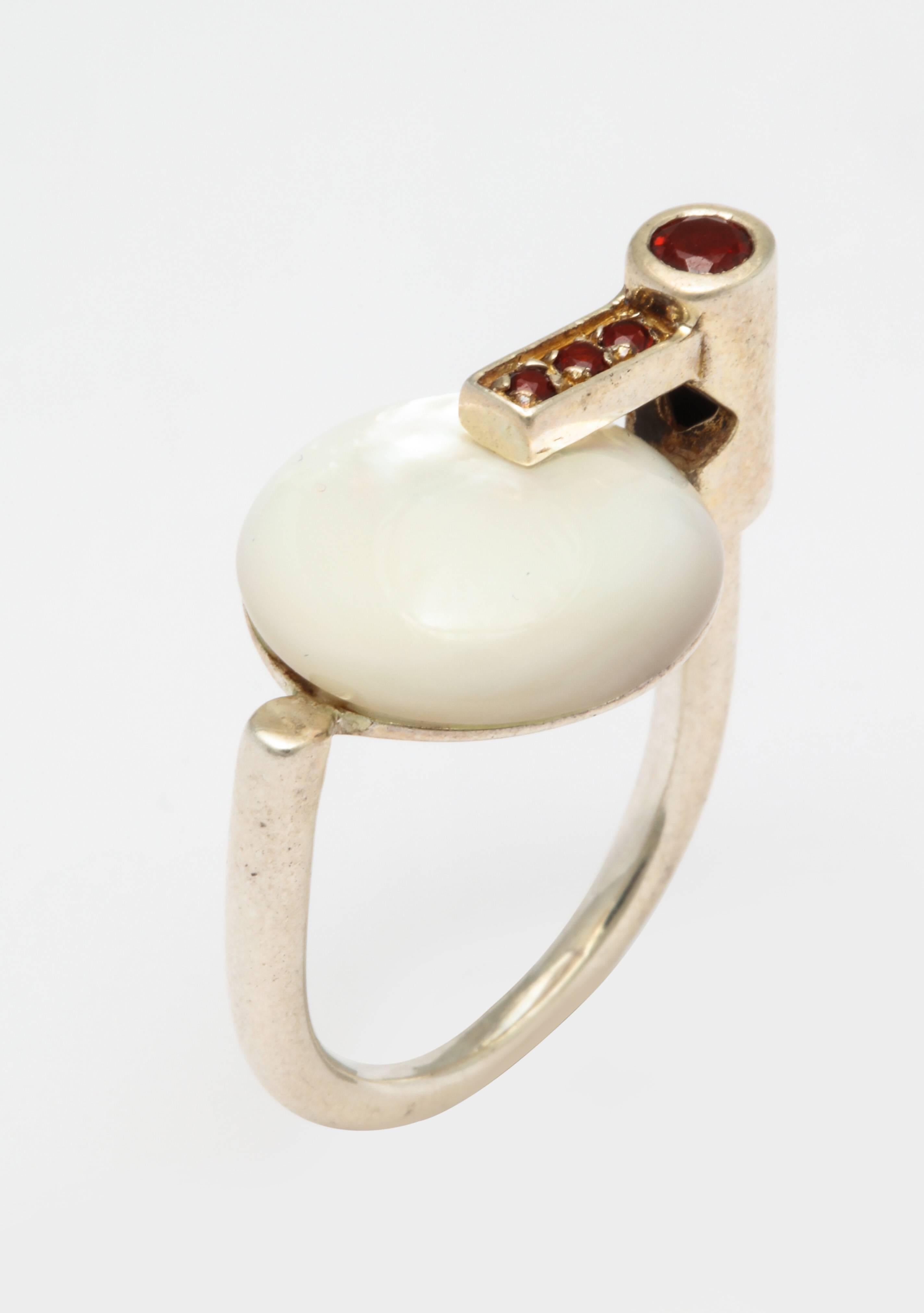 Modernist German Mother of Pearl and Garnet Silver Ring  For Sale 2