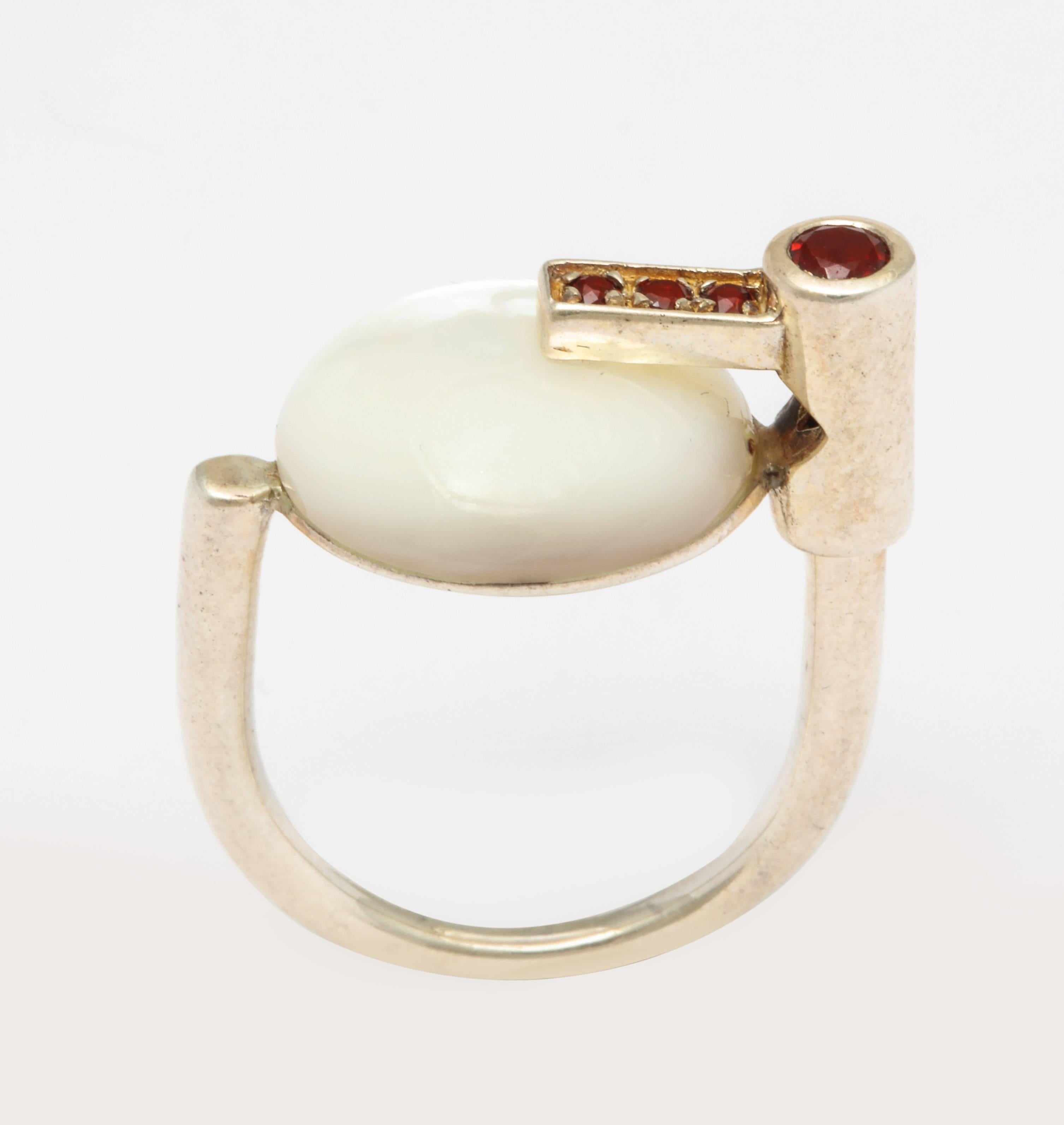 Modernist German Mother of Pearl and Garnet Silver Ring  For Sale 3