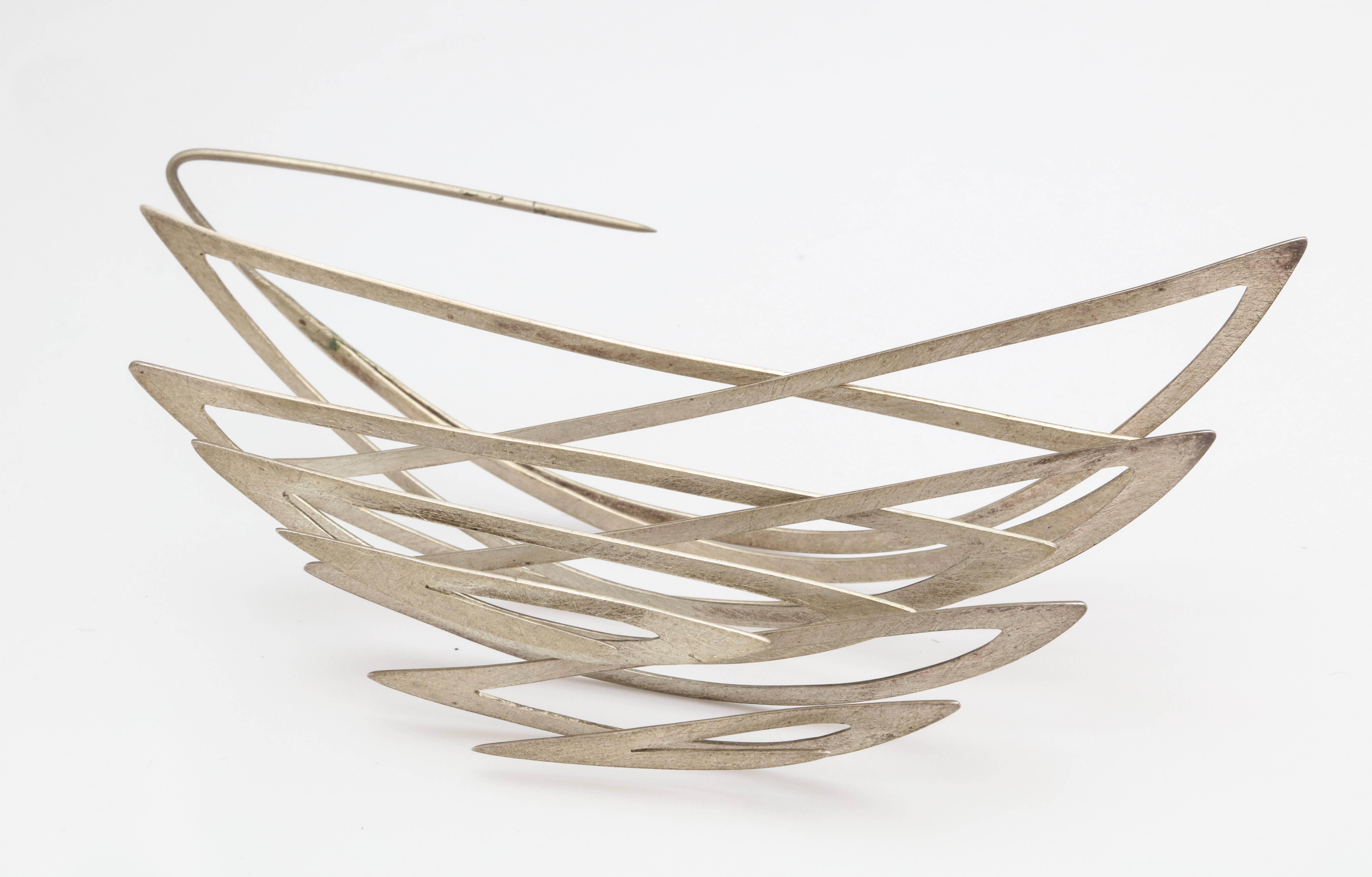Reiko Ishiyama Modernist  3D Op Art Sterling Silver Double Spiral Spring Pin  2