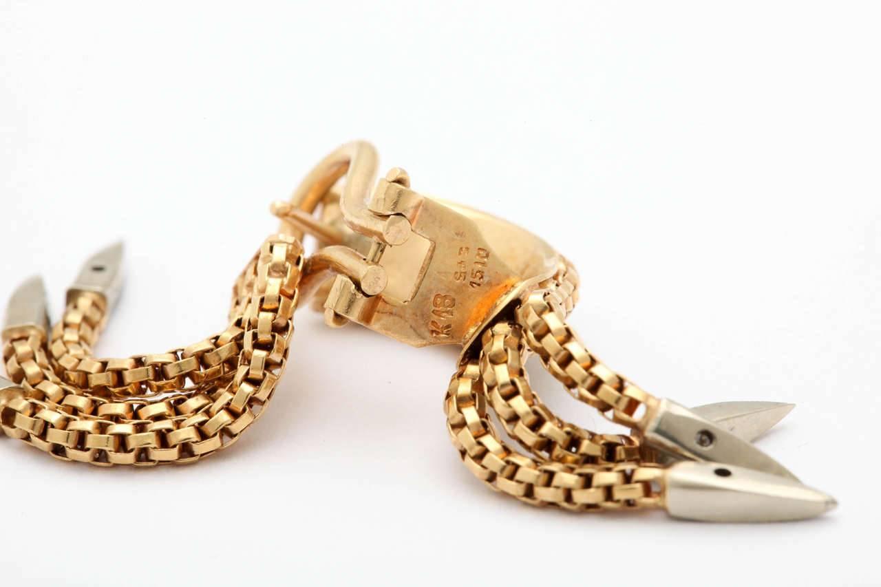 Box Link Chain Gold Dangle Clip Earrings with White Gold and Diamond Tips In Excellent Condition In New York, NY