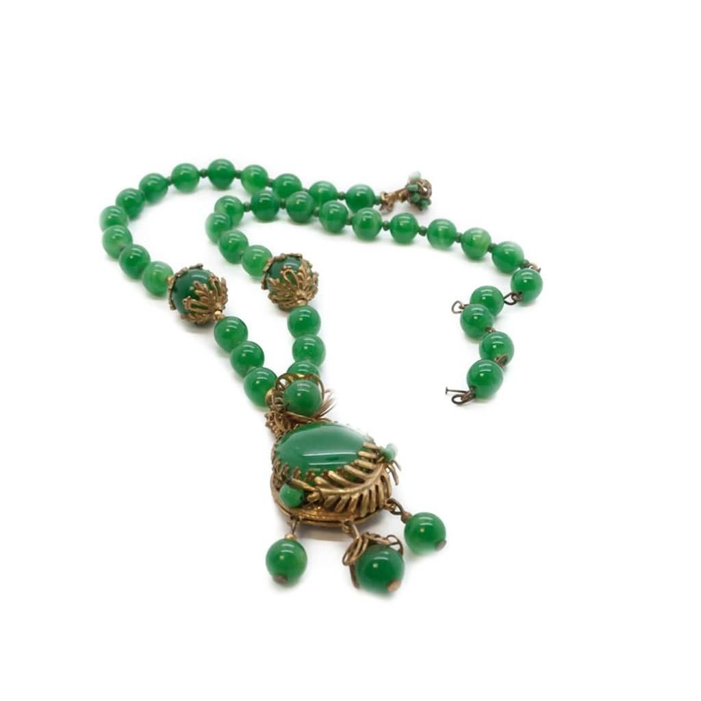 Miriam Haskell signed Green Glass Bead Necklace, 1940s  For Sale 1