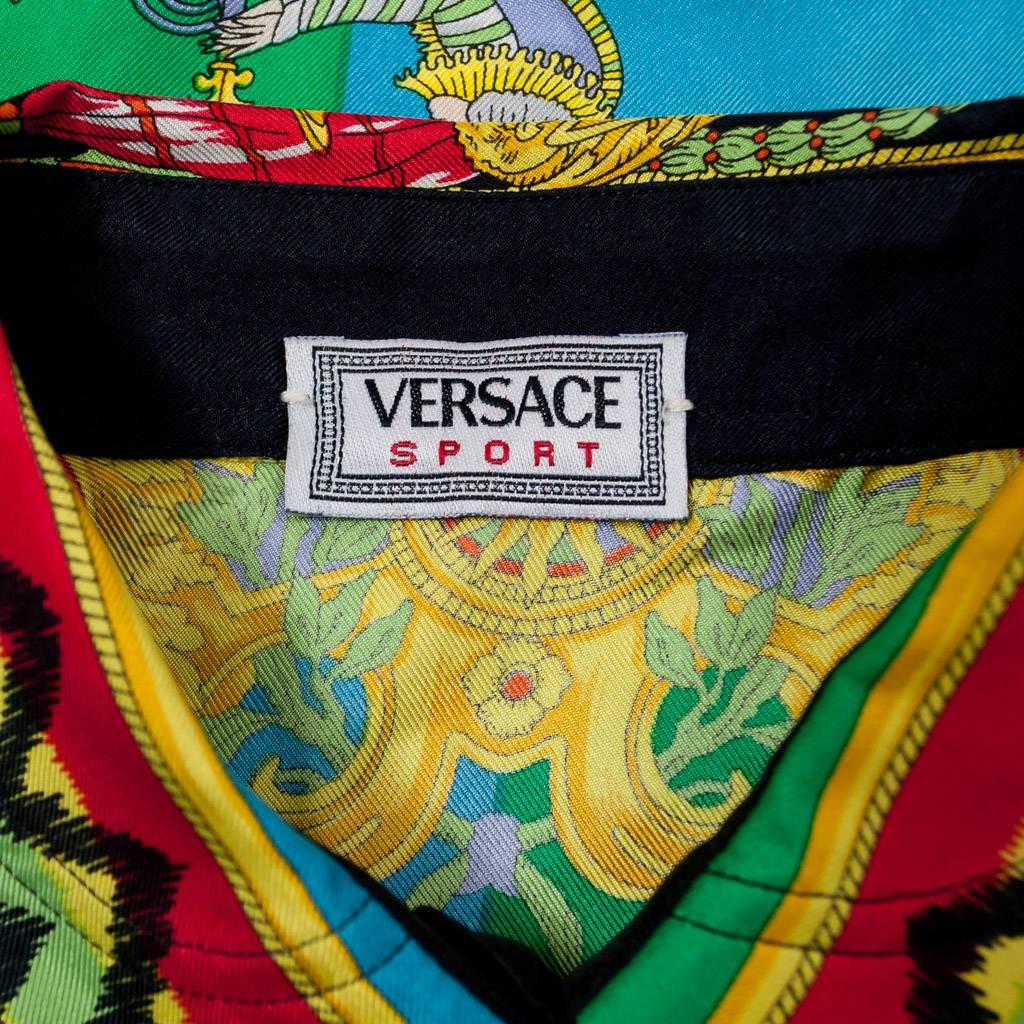  1990s Versace Sport Cyclists Printed Silk Shirt in Green & Turquoise Blue  In Excellent Condition In London, GB