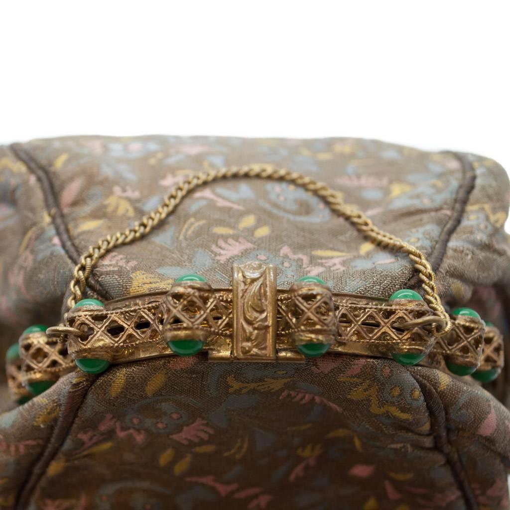 Silk Brocade and Green Jade Colour Glass Beads Jeweled Frame Evening Bag, 1930s For Sale 1