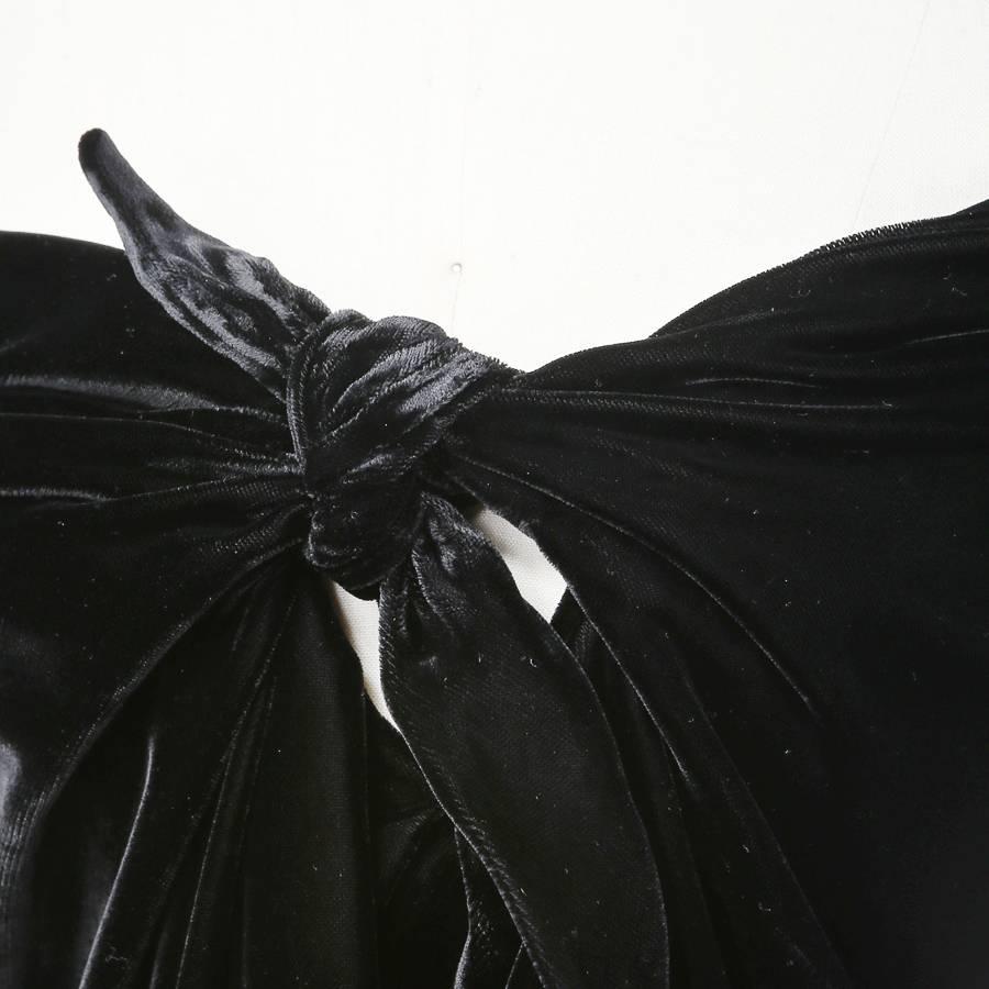 halston strapless evening dress in black velvet
