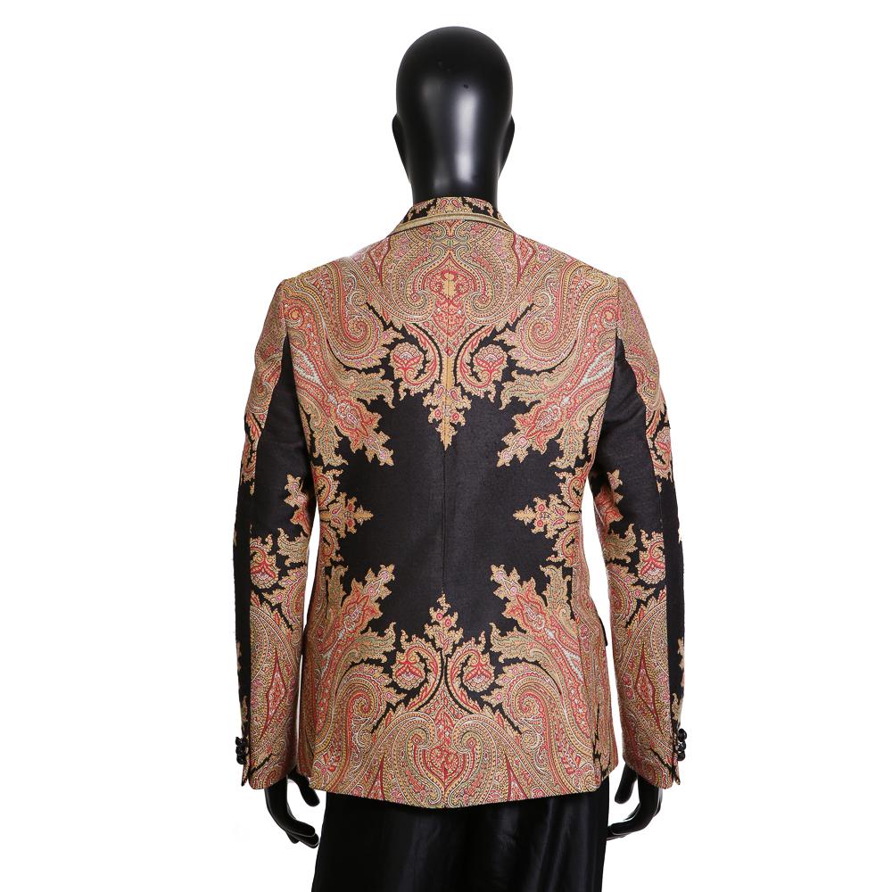 Men's jacket from Etro
Paisley style print
Woven cotton/polyester/wool blend fabric with silk satin lining
Condition: Excellent

Size/Measurements:
Size 50 (EU)
21.5