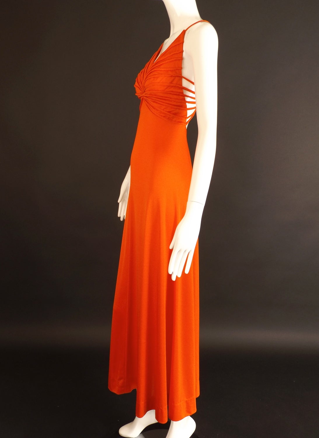 Women's 1970s Orange Knit Loris Azarro Maxi Dress