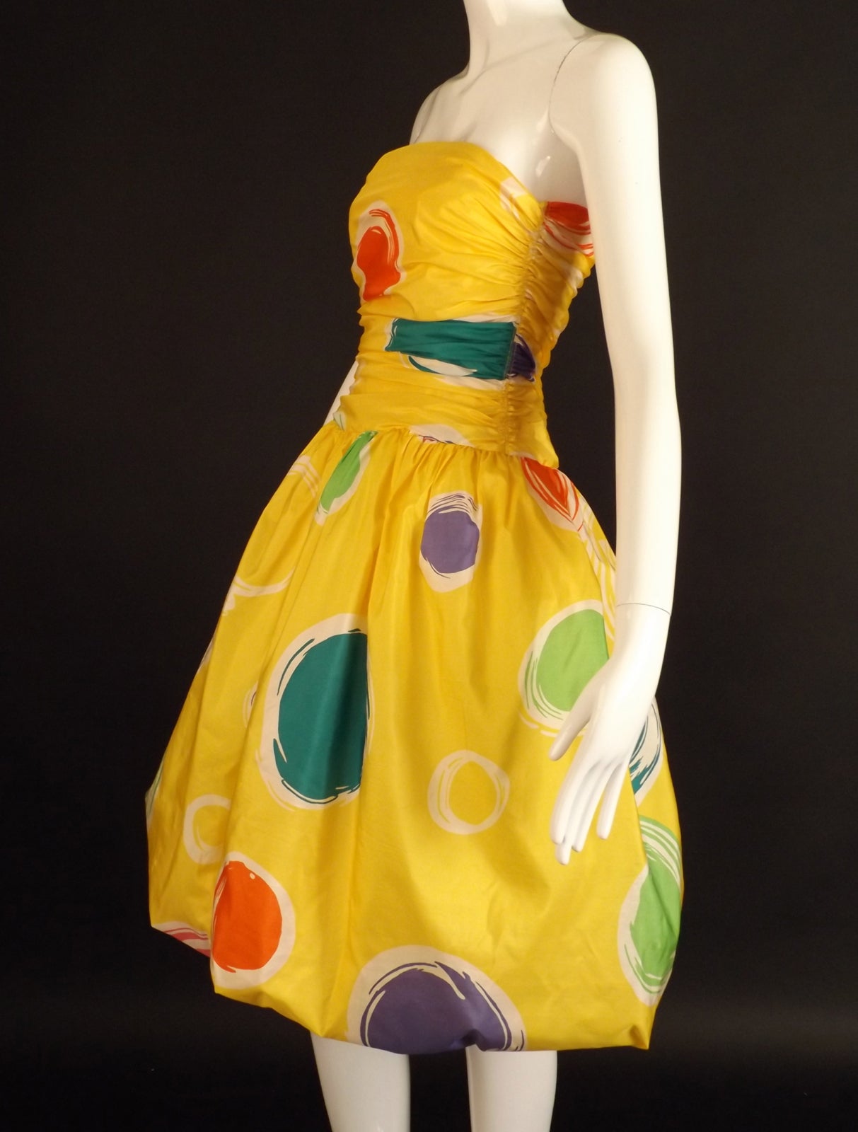 Women's 1980s Silk Polka Dot Bubble Oscar de la Renta Dress