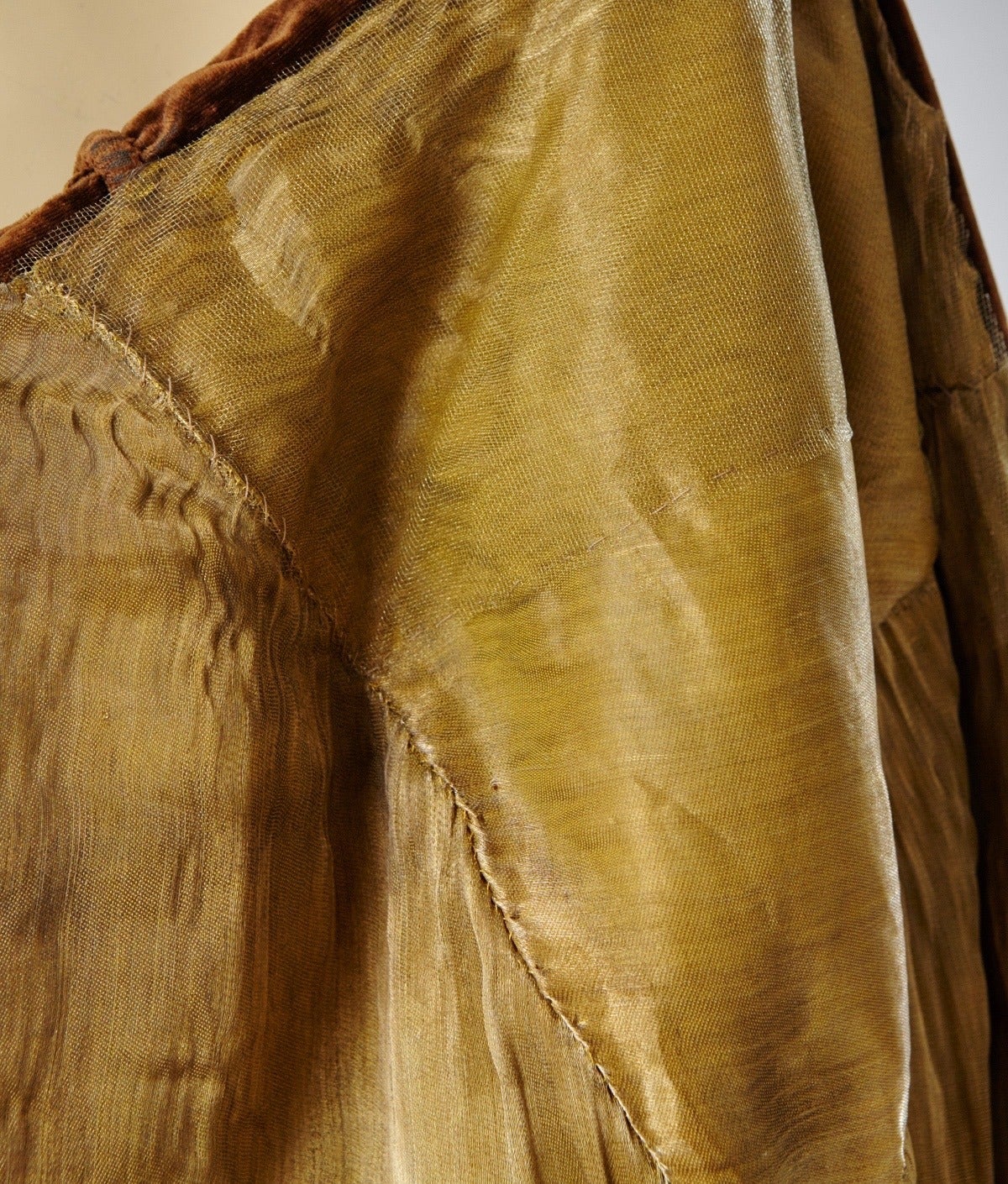 1920s Brown Velvet Jeanne Paquin Evening Cape 2