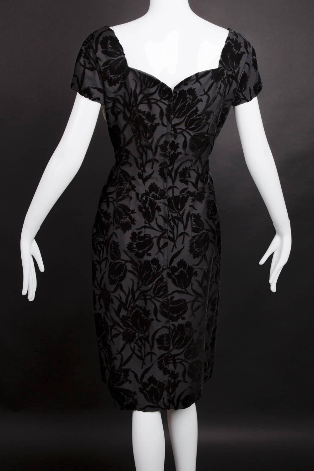 1950s Silk Velvet & Twill Brocade Hattie Carnegie Dress For Sale 1
