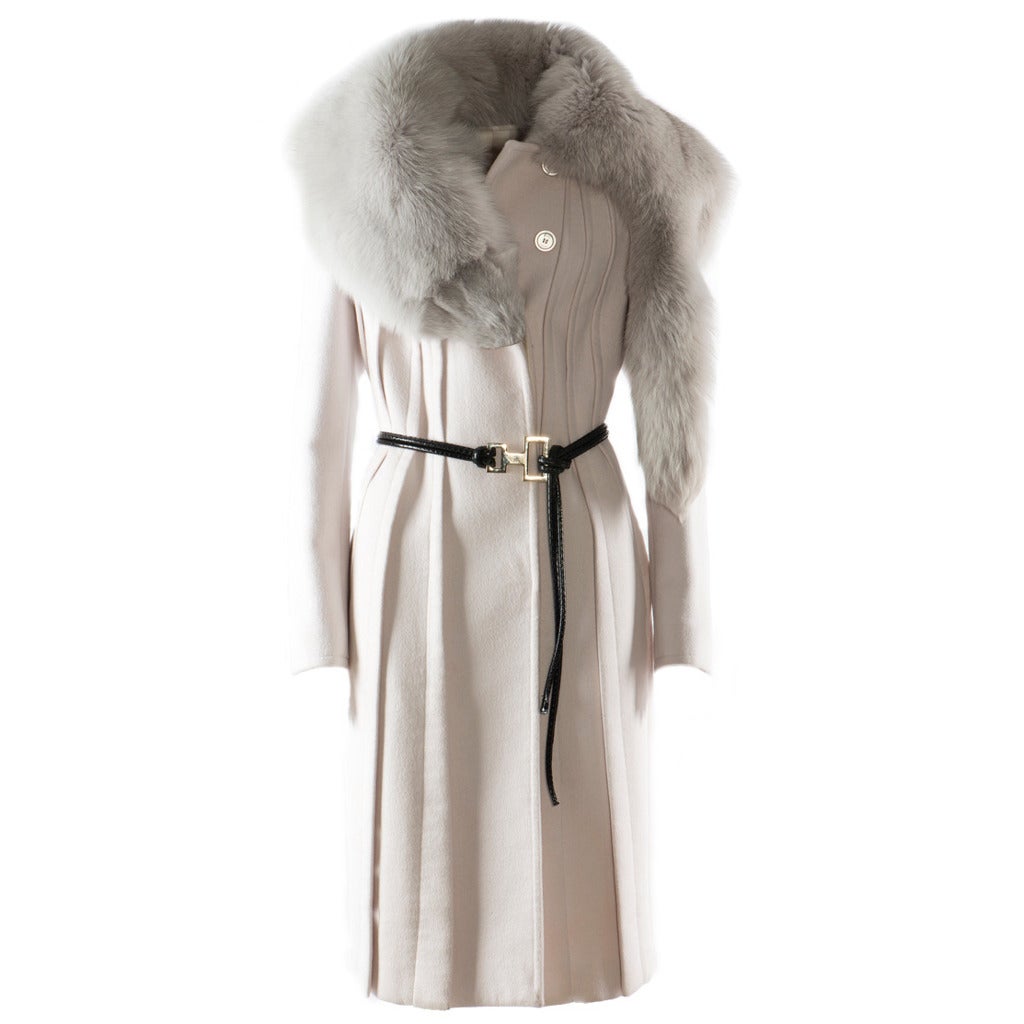 2004 Gucci White Wool and Fox Fur Coat