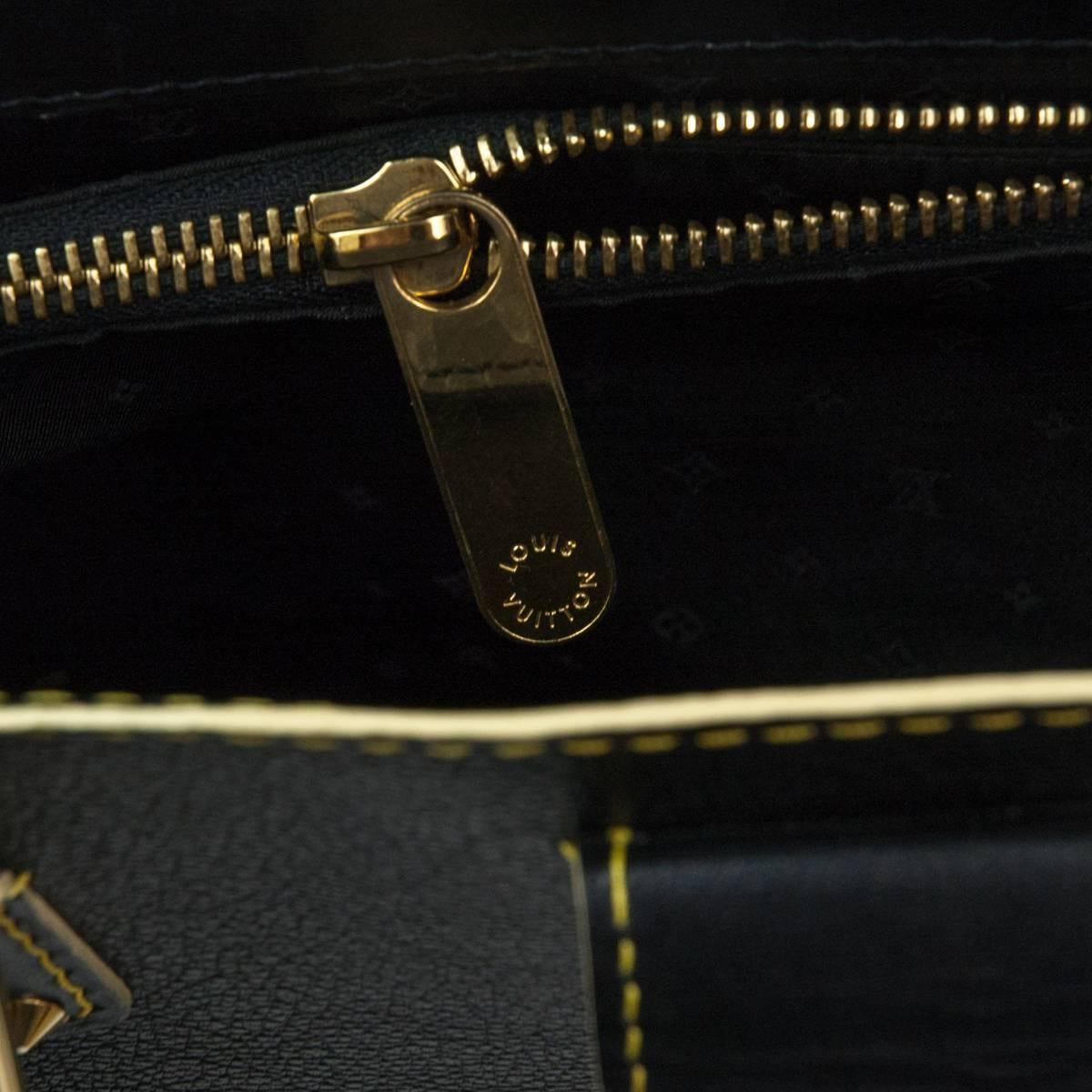 2003 Louis Vuitton Black Suhali Le Fabuleux Bag In Good Condition In Gazzaniga (BG), IT