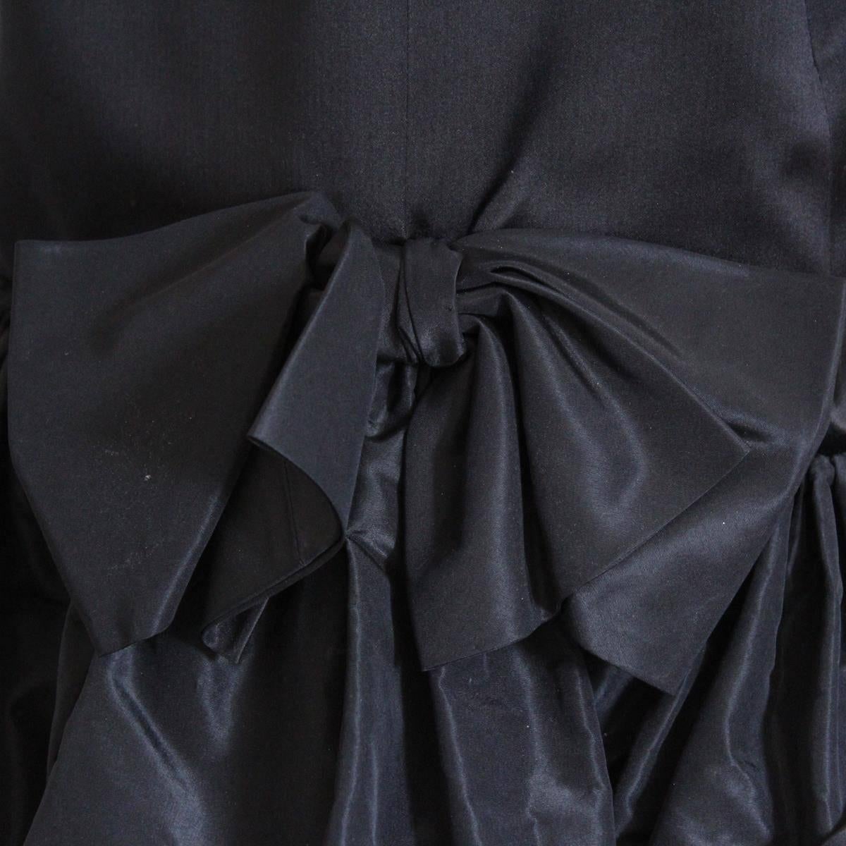Vintage Yves Saint Laurent Black Silk Skirt In Excellent Condition In Gazzaniga (BG), IT