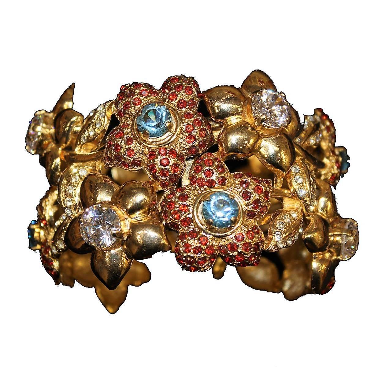 Carlo Zini Golden Floral Bracelet For Sale