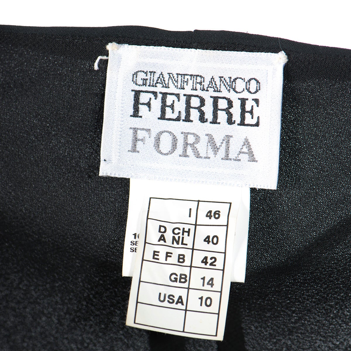 Gianfranco Ferré Forma Black Silk Dress In Excellent Condition In Gazzaniga (BG), IT