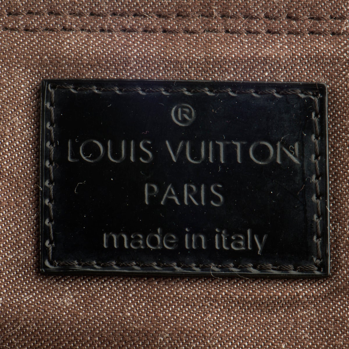 2007 Louis Vuitton Monogram Shearling Storm Bag In Excellent Condition In Gazzaniga (BG), IT