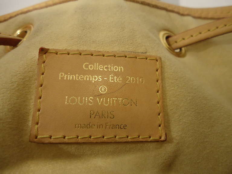 2010 Silver Louis Vuitton Eden Neo Handbag at 1stdibs