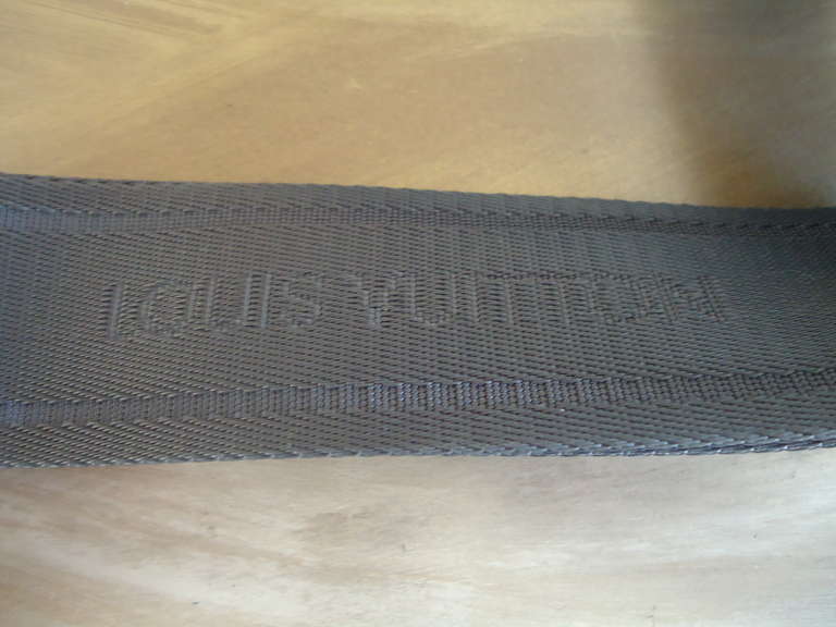 2010 Silver Louis Vuitton Eden Neo Handbag 4