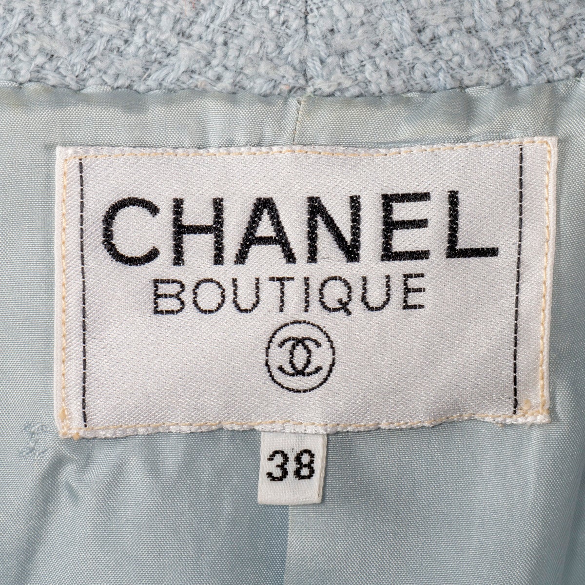 1990s Chanel Boutique Light Blue Wool Bolero Jacket In Fair Condition In Gazzaniga (BG), IT