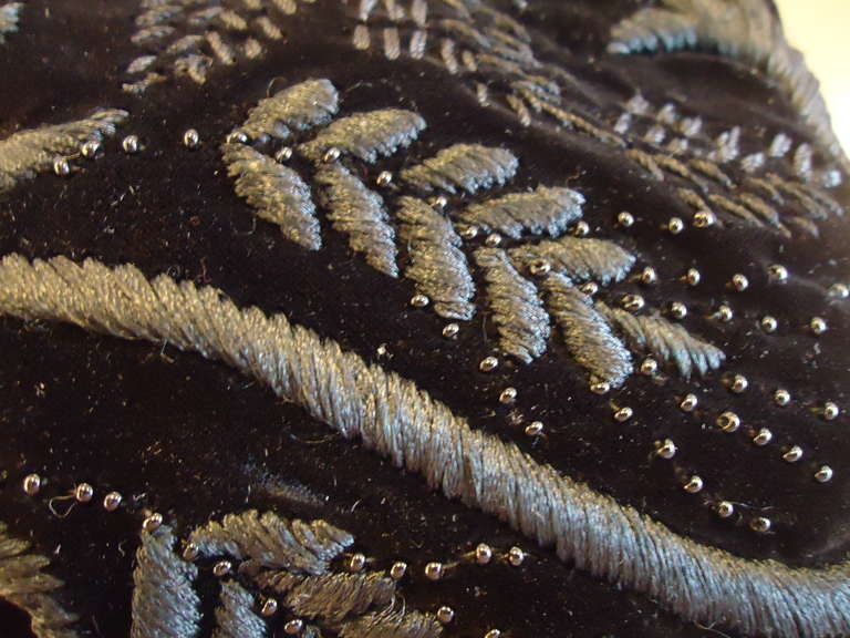 Black 1930s Comolli Italy Handmade Embroidered Velvet Clutch