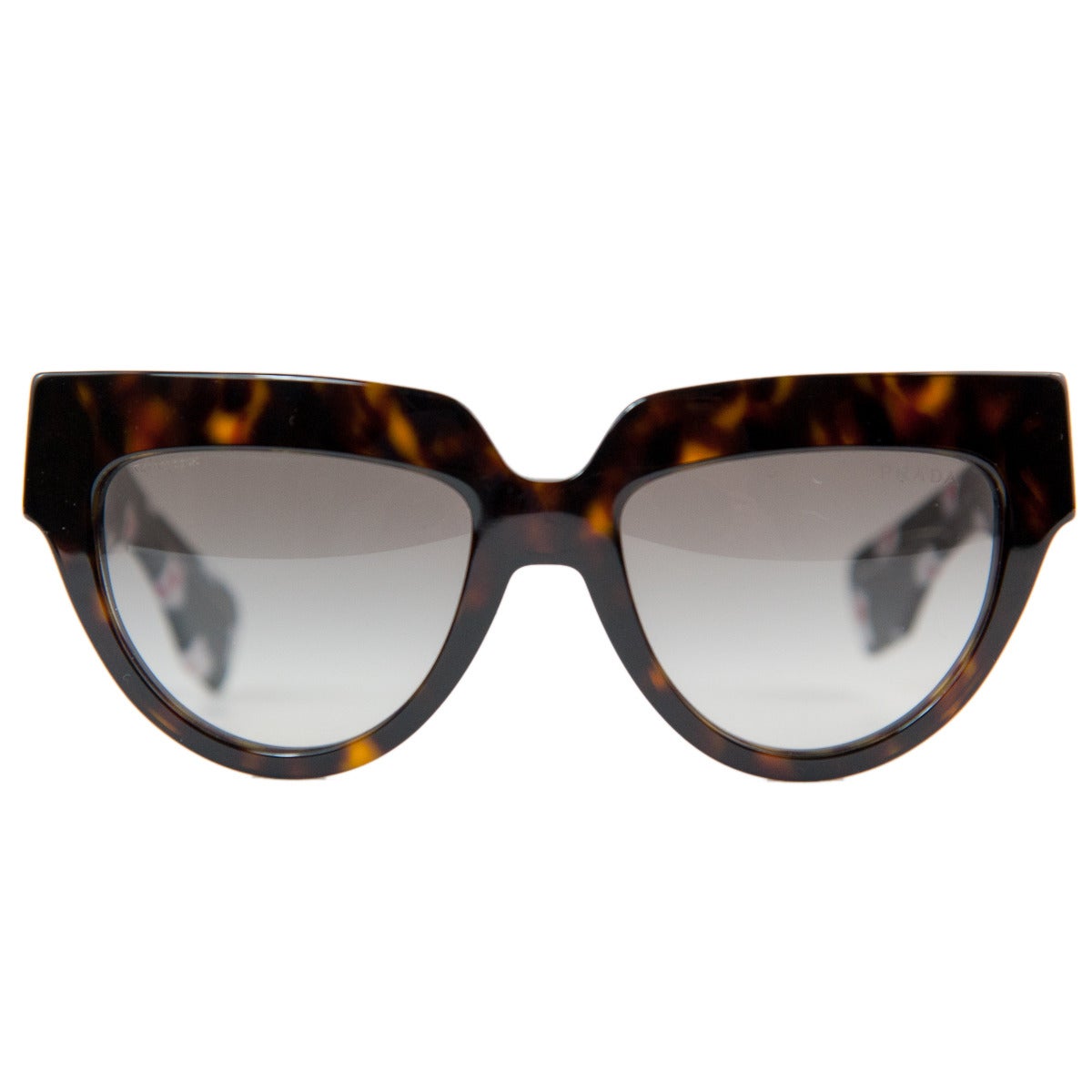 Beautiful and new Prada sunglasses
Black side color
Tortoise front
Internal printed flowers
Come with case
Made in Italy
Worldwide express shipping included in the price !