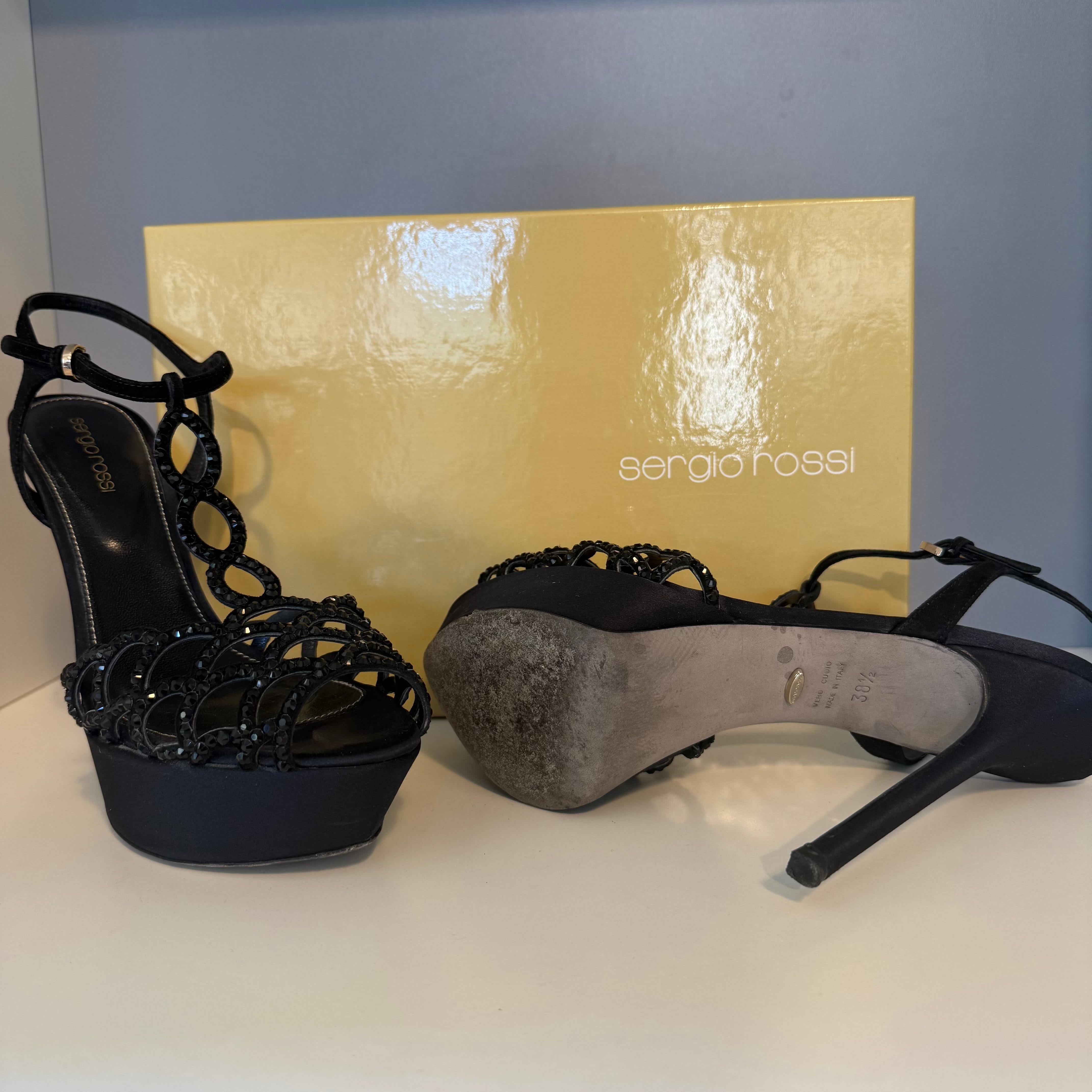 Sergio Rossi Raso Nero  & Sandali con strass IT 38.5 in vendita 4
