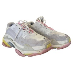 Balenciaga Triple S Sneaker, Größe 38