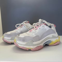 Balenciaga Triple S Sneaker, Größe 38