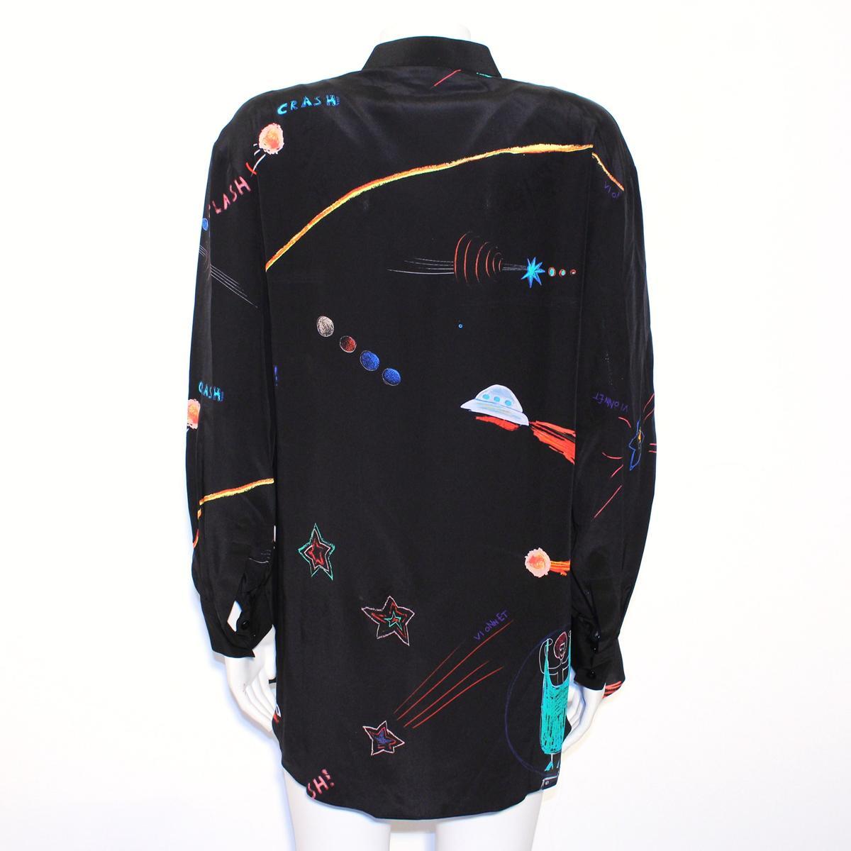 Super chic Vionnet Paris shirt
Silk
Black color
Multicolored satellites print
Lenght from shoulder cm 60 on front (23.6 inches) and cm 70 (27.5 inches) on back 
Worldwide express shipping included in the price !