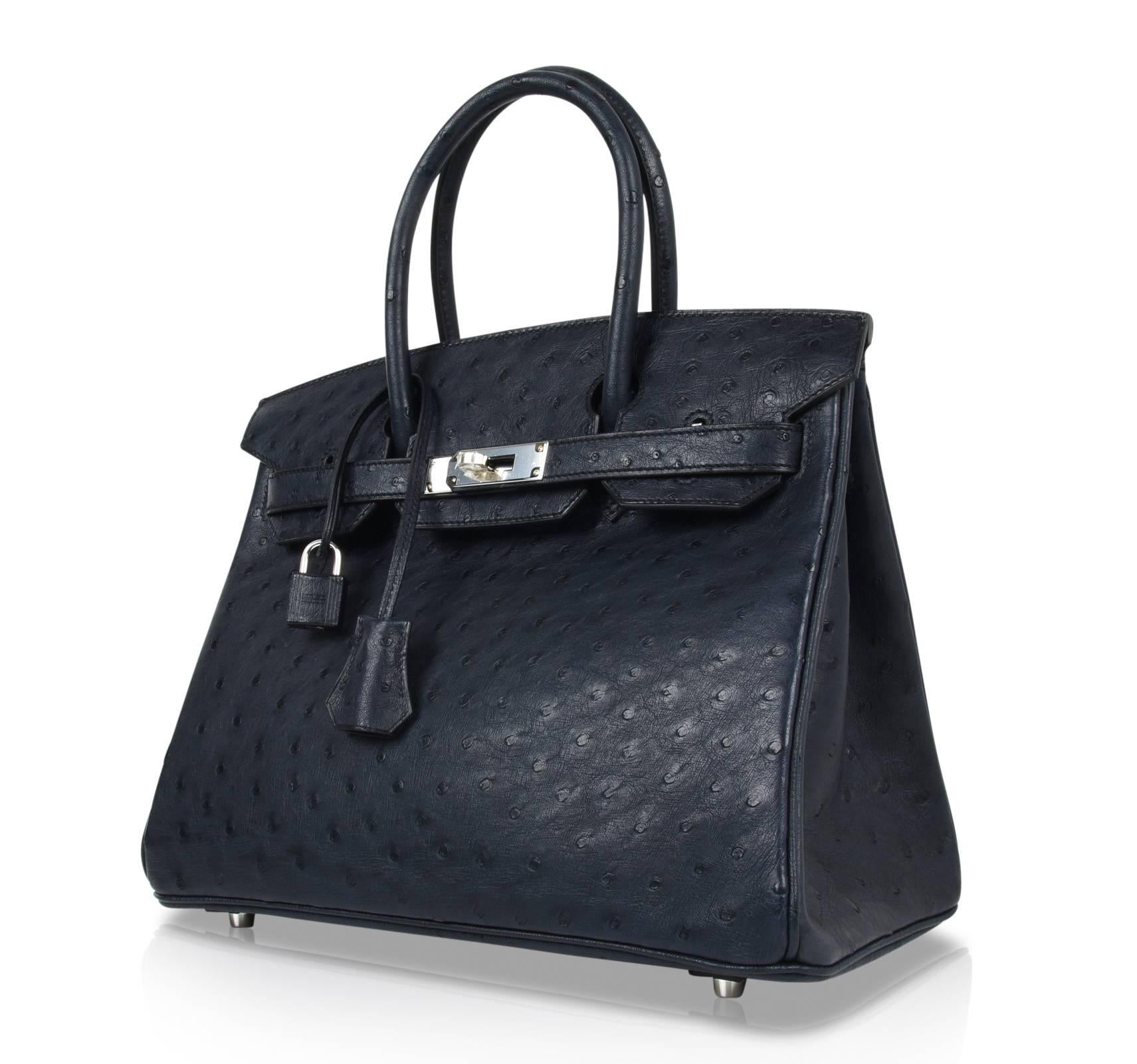 Hermes Birkin 30 Bag Beautiful Ostrich Blue Indigo Palladium Hardware In New Condition In Miami, FL