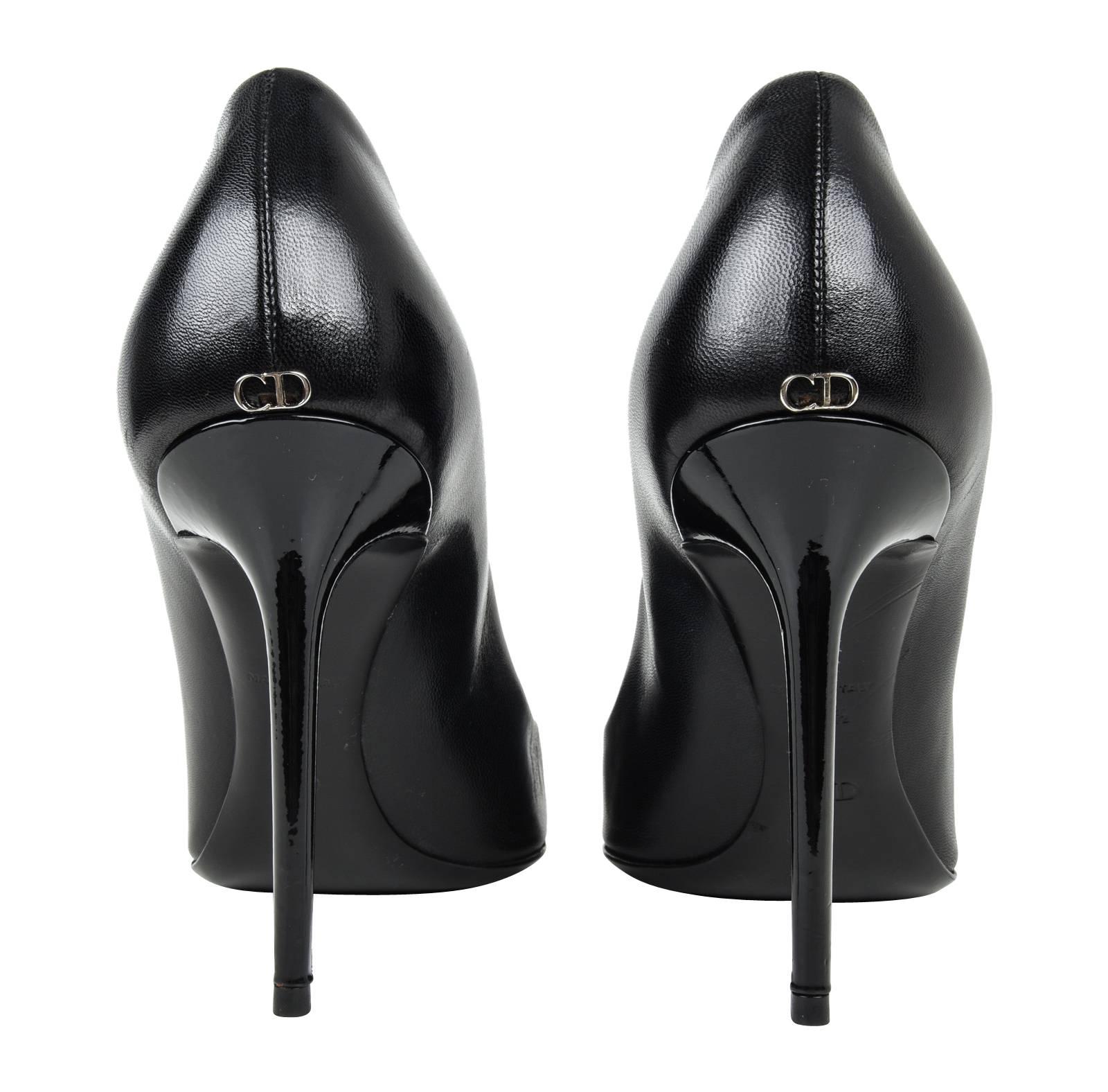 Women's Christian Dior Shoe Black Pump Rose Applique Detail 39.5 / 9.5