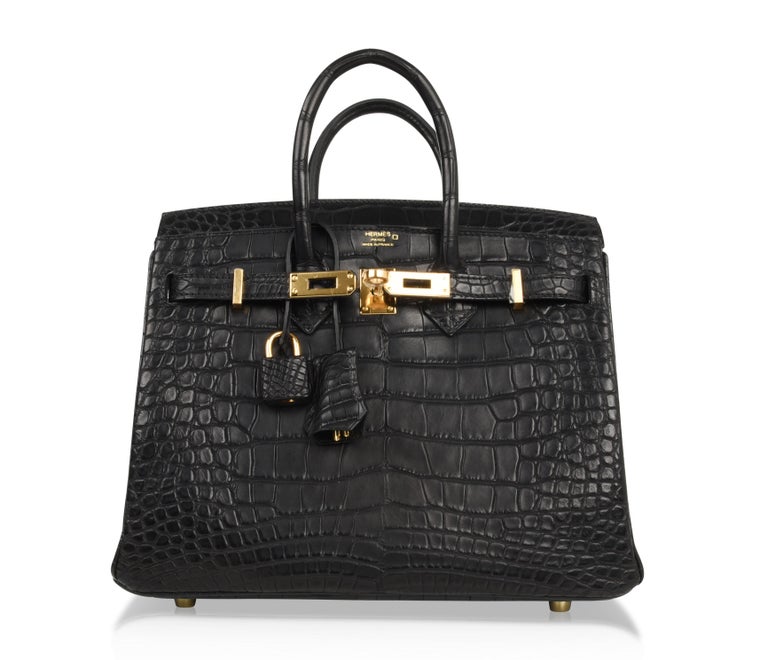 Hermes Birkin 25 Bag Matte Black Alligator Gold Hardware For Sale at 1stdibs