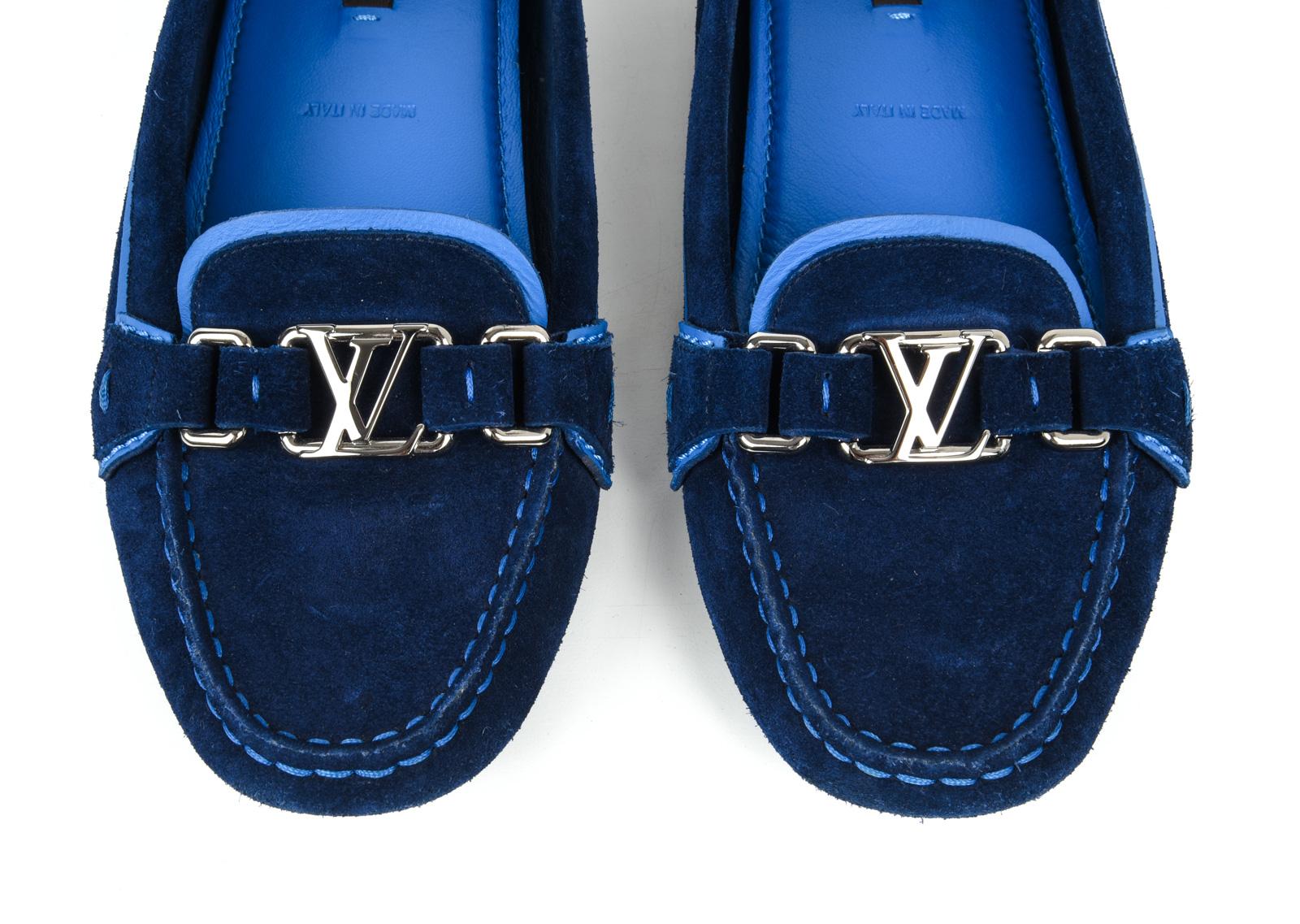 Women's Louis Vuitton Shoe Navy Suede Loafer / Driving Shoe 38.5 / 8.5