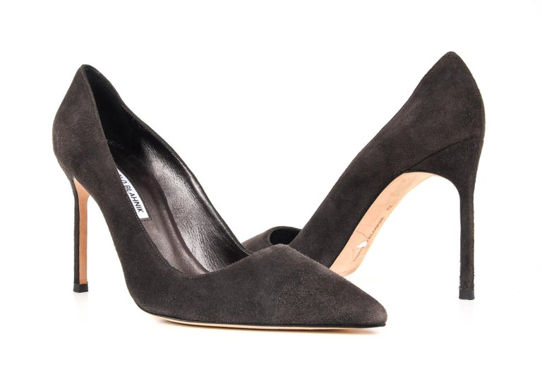 Manolo Blahnik Shoe Charcoal Gray Suede Pump 40 / 10 New at 1stDibs ...