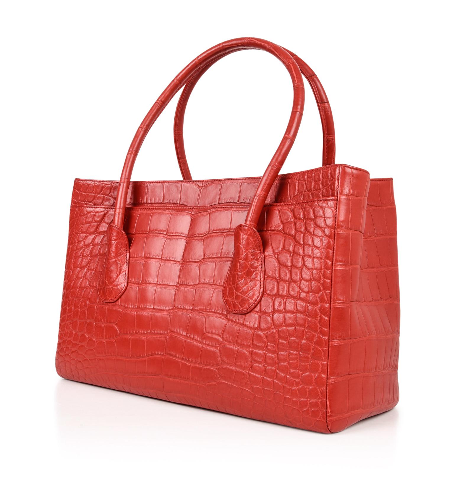 Chanel Bag Matte Alligator Cerf Tote Red Rose New 1