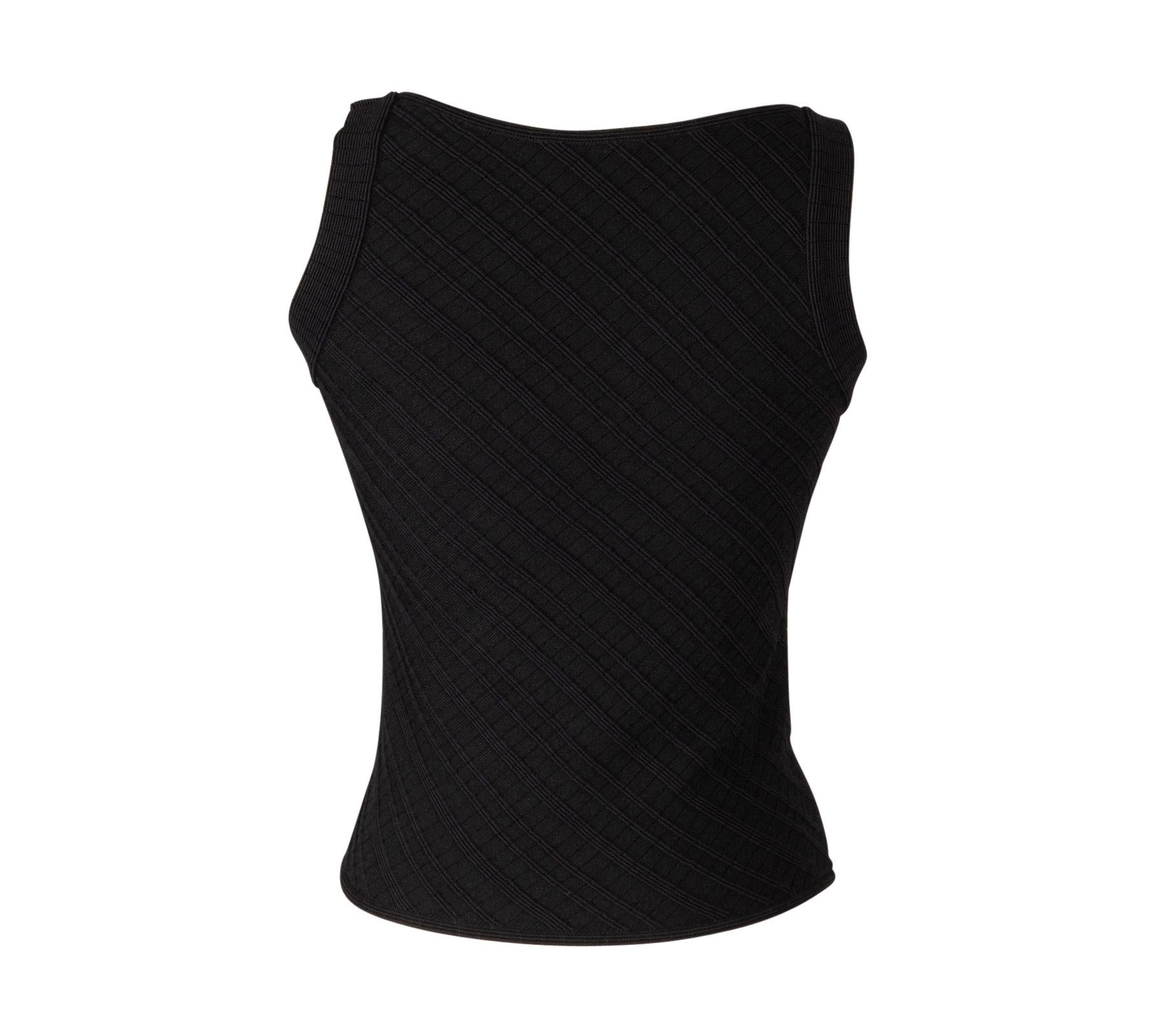 Giorgio Armani Top Black Textured Fabric Classic  40 / 6 For Sale 1