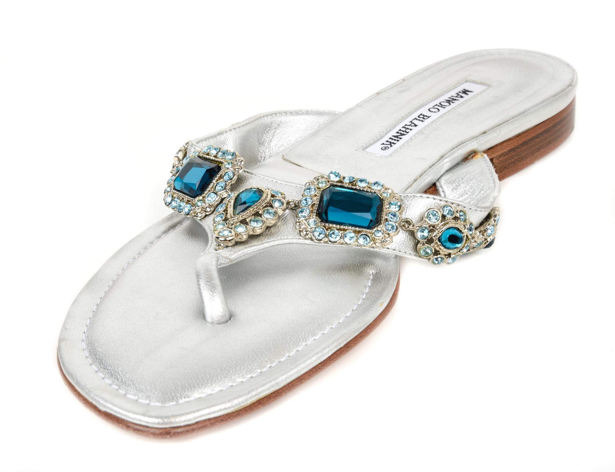 Women's Manolo Blahnik Shoe Silver Thong Sandal w Aqua Diamantes 40 / 10
