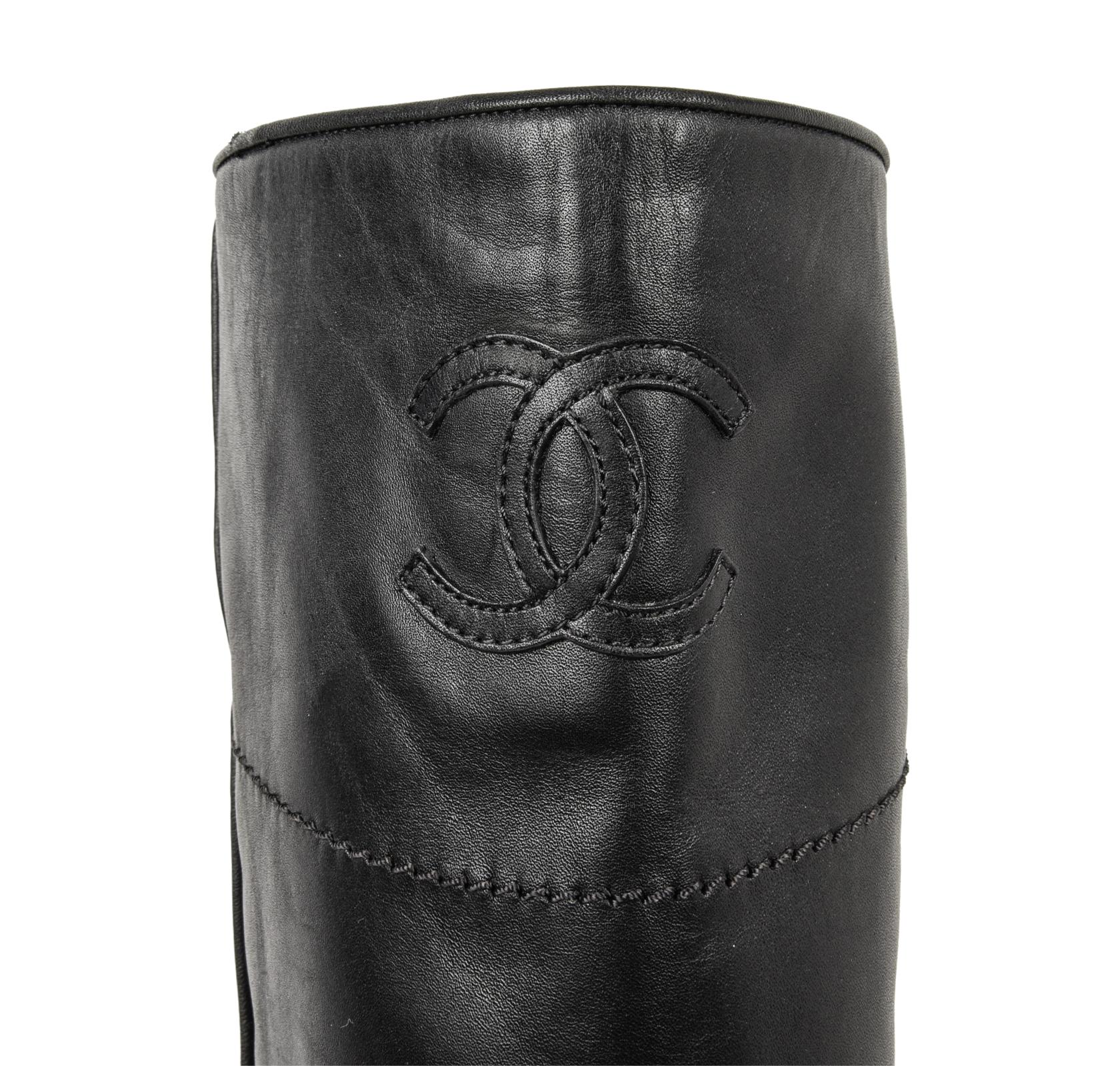 Chanel Boot Black Leather Flat Knee High CC Logo 39.5 / 9.5 New 1