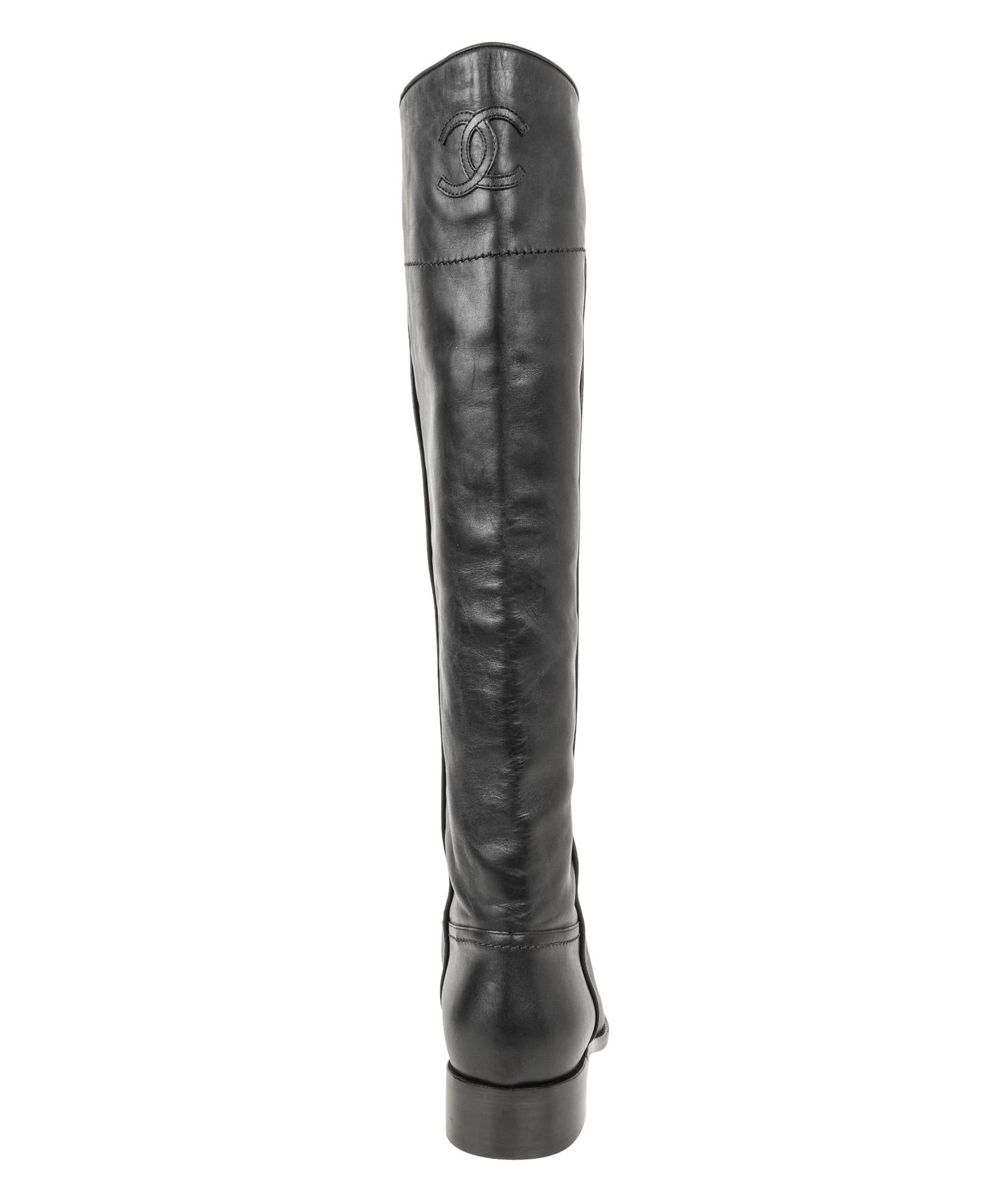 Chanel Boot Black Leather Flat Knee High CC Logo 39.5 / 9.5 New 3