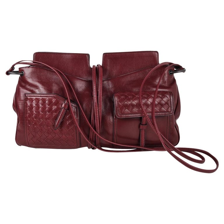 Bottega Veneta Bag Intrecciato Front Pockets Bordeaux Shoulder Tote Style For Sale at 1stdibs