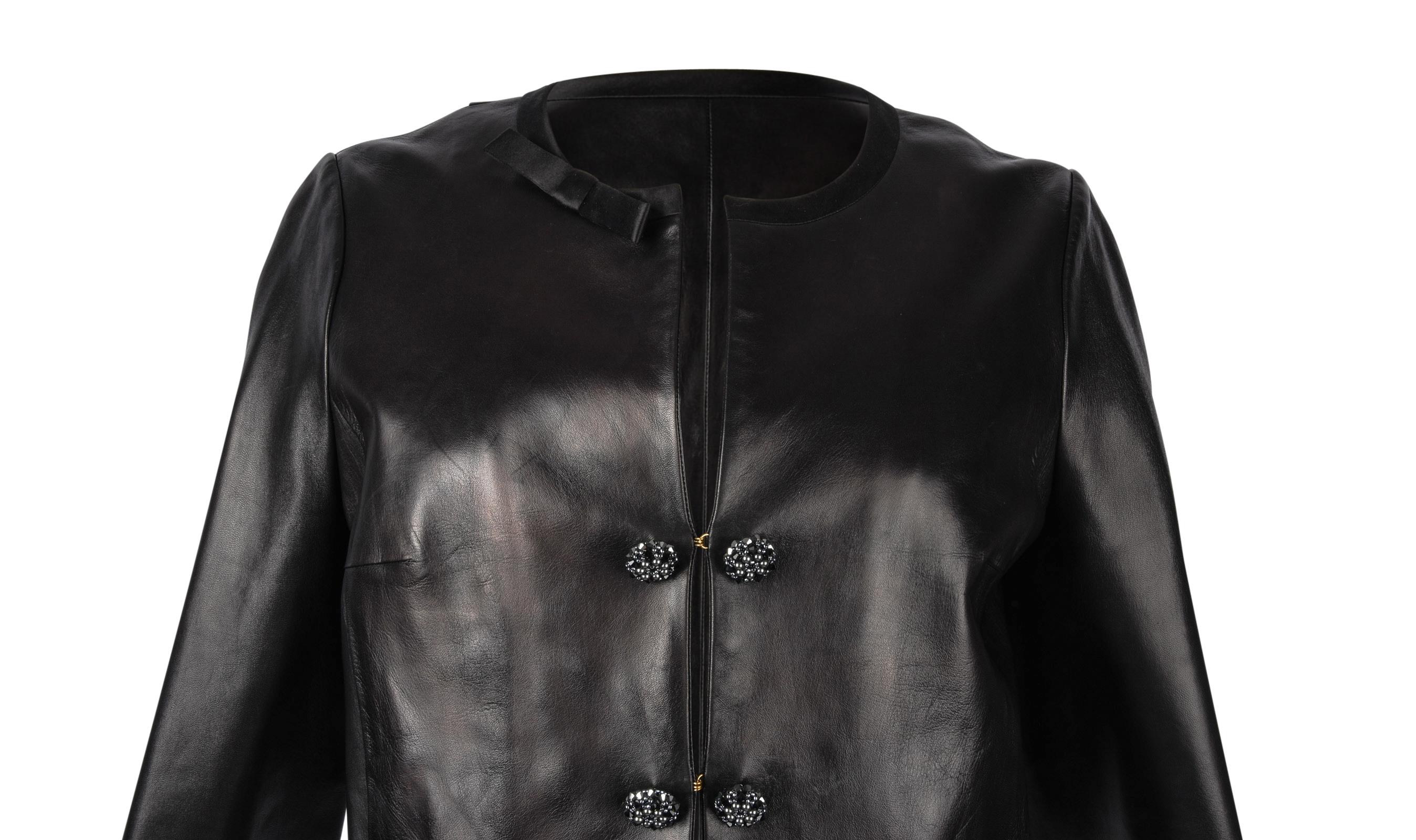 Louis Vuitton Jacket Black Leather Jeweled Buttons Floral Lining 42 / 8  In Excellent Condition In Miami, FL