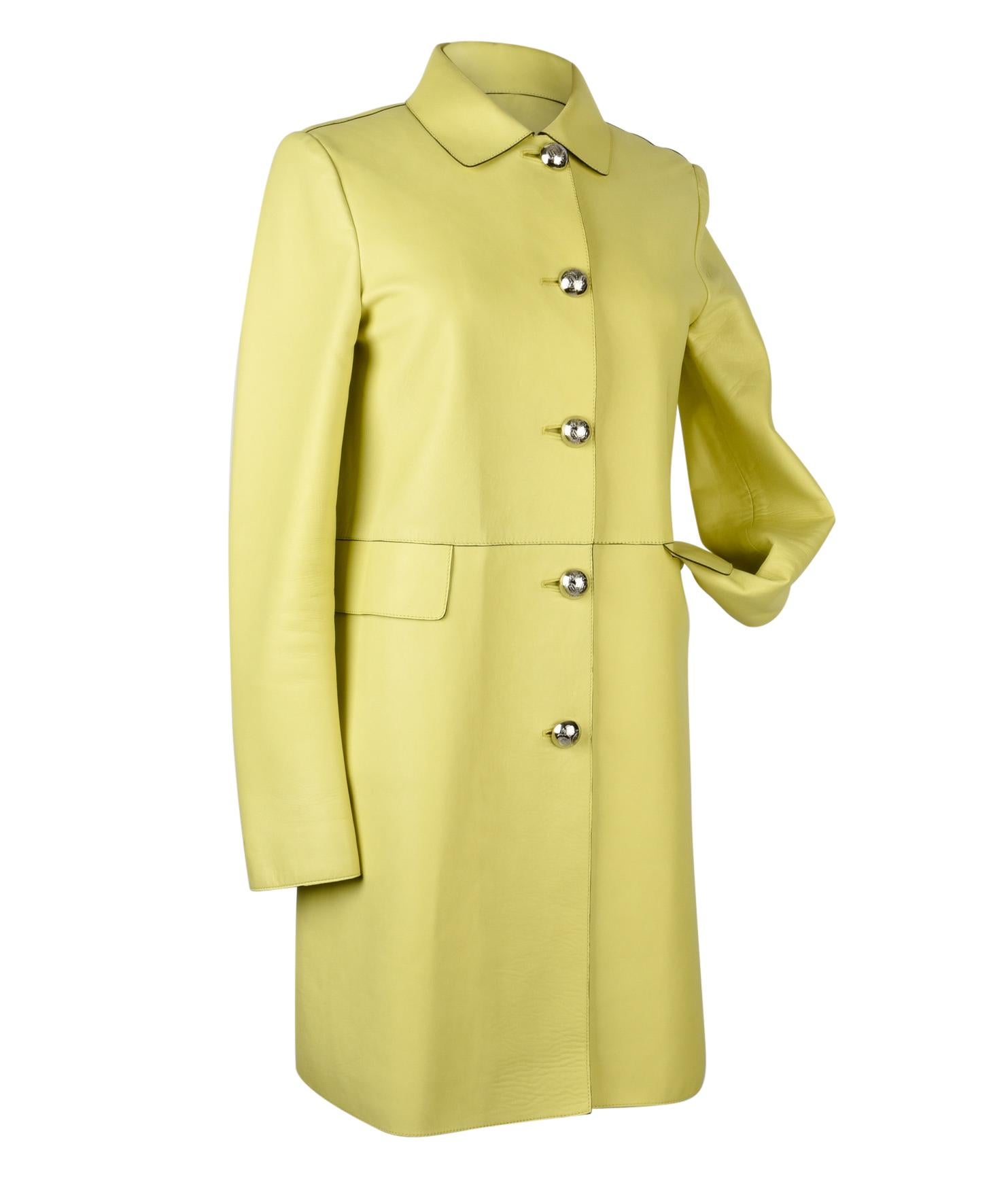 Gucci Coat Lambskin Leather Lime Yellow 40 / 8 In Good Condition In Miami, FL