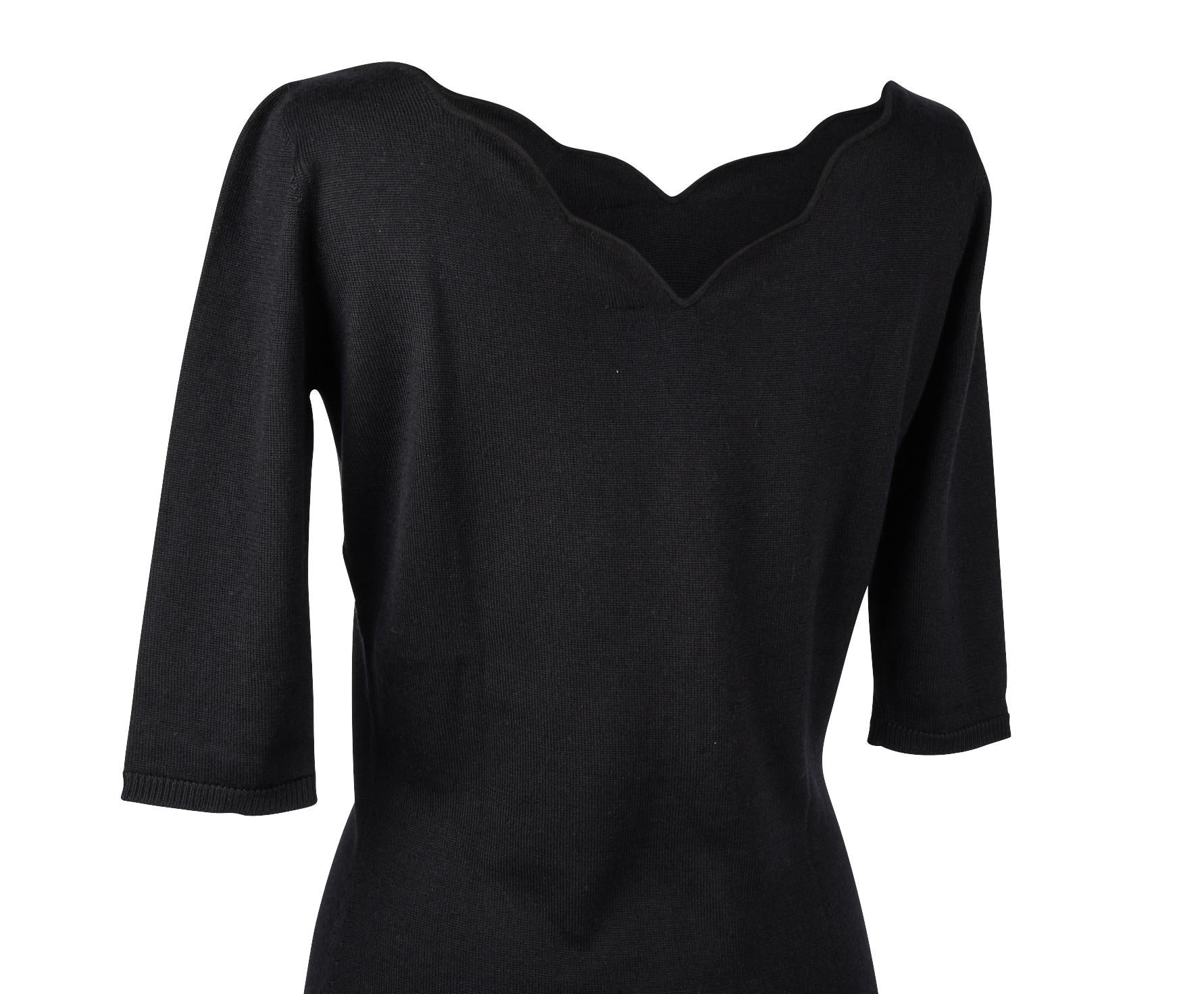 Women's Christian Dior Top Black Cashmere Pullover Scallop Neckline 3/4 Sleeve